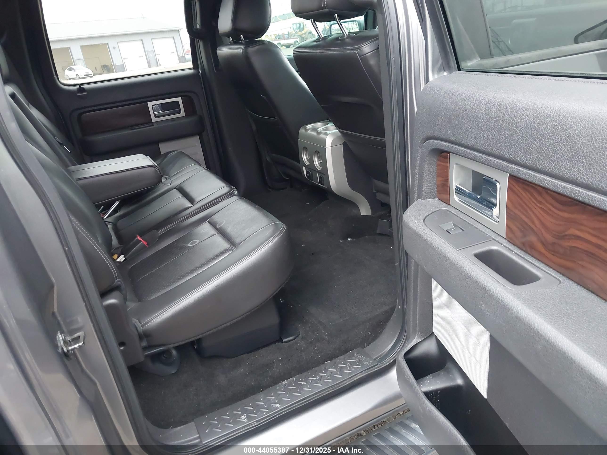FORD F-150 image 8