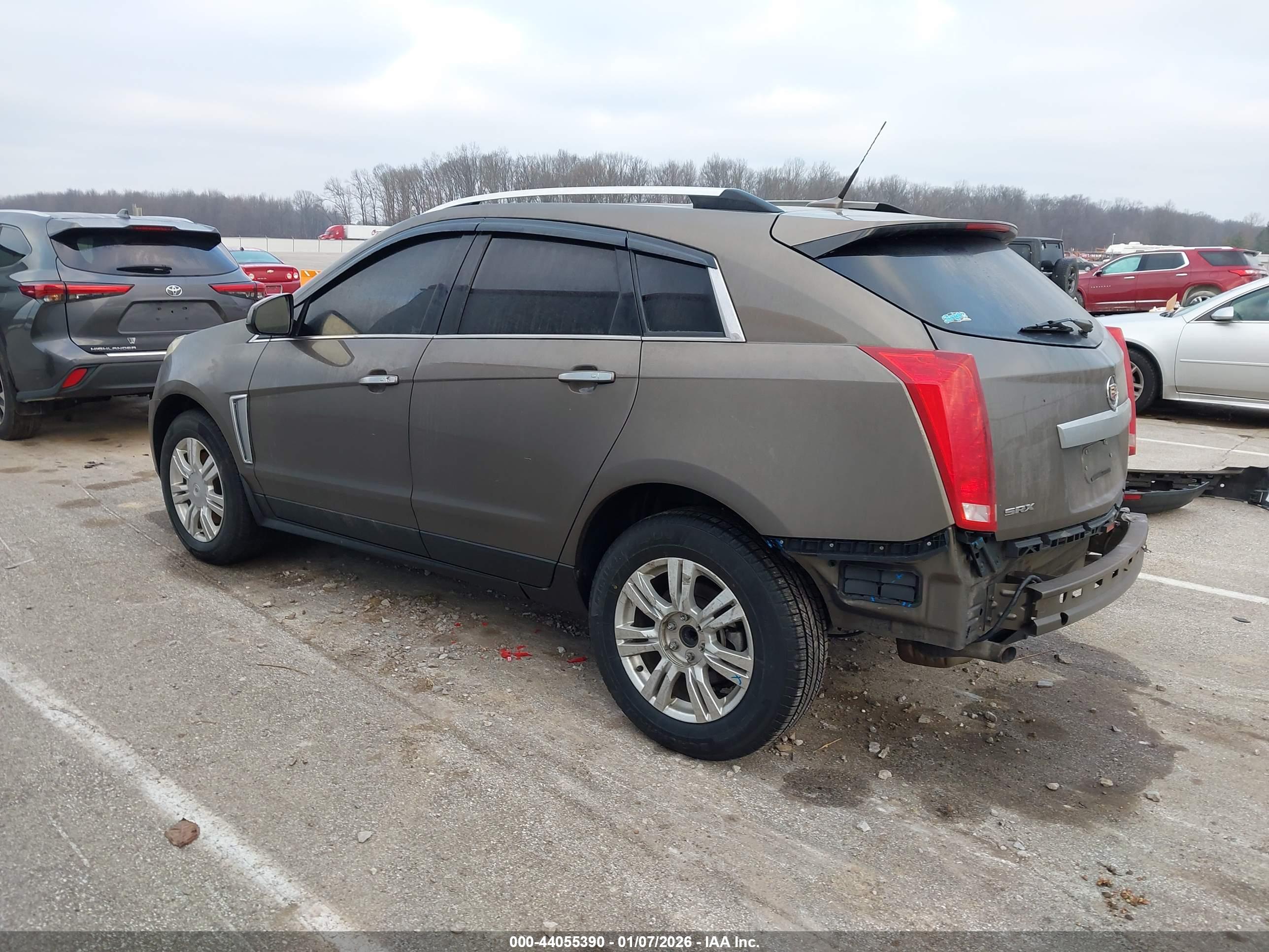 CADILLAC SRX image 3