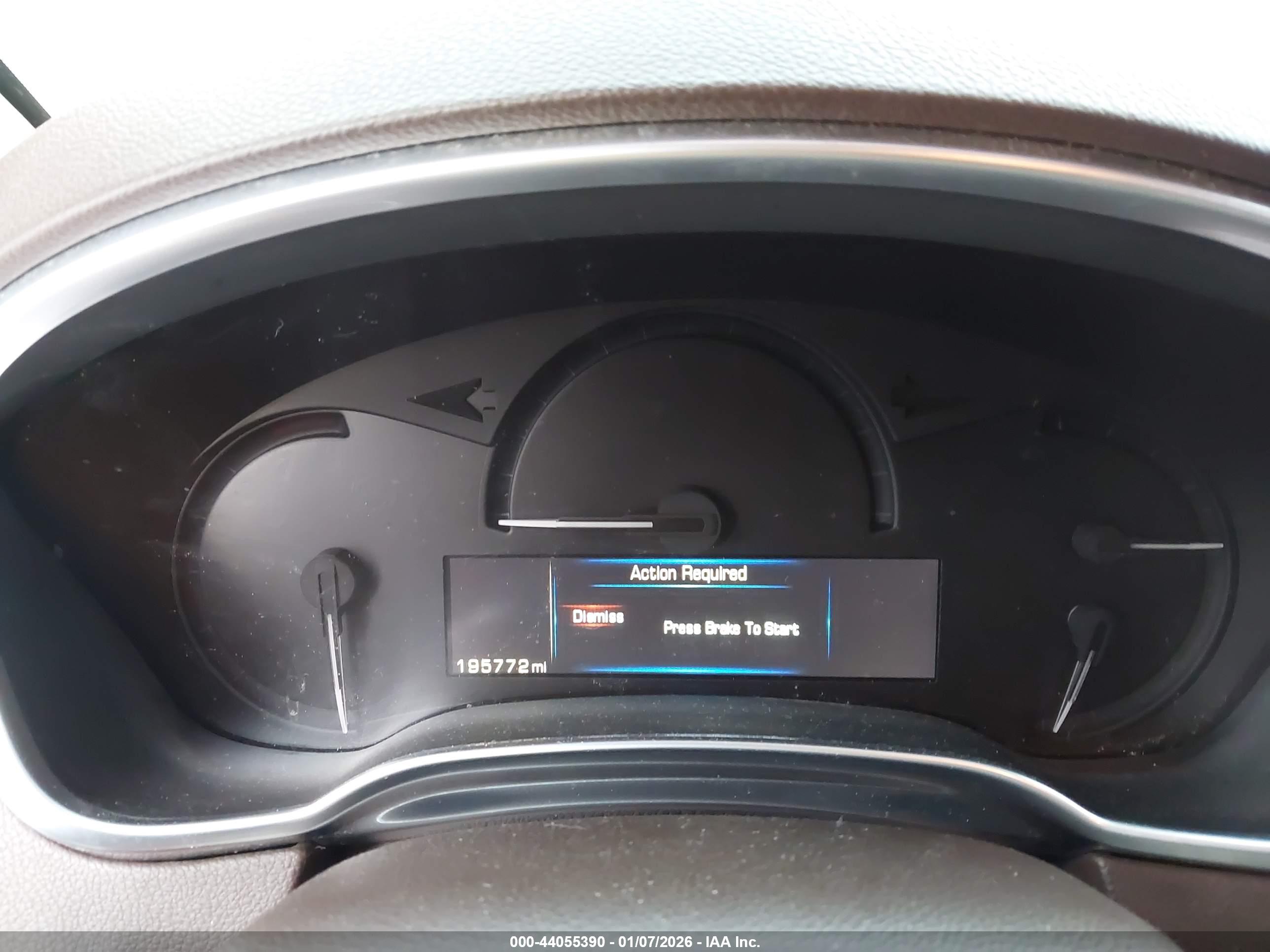 CADILLAC SRX image 7