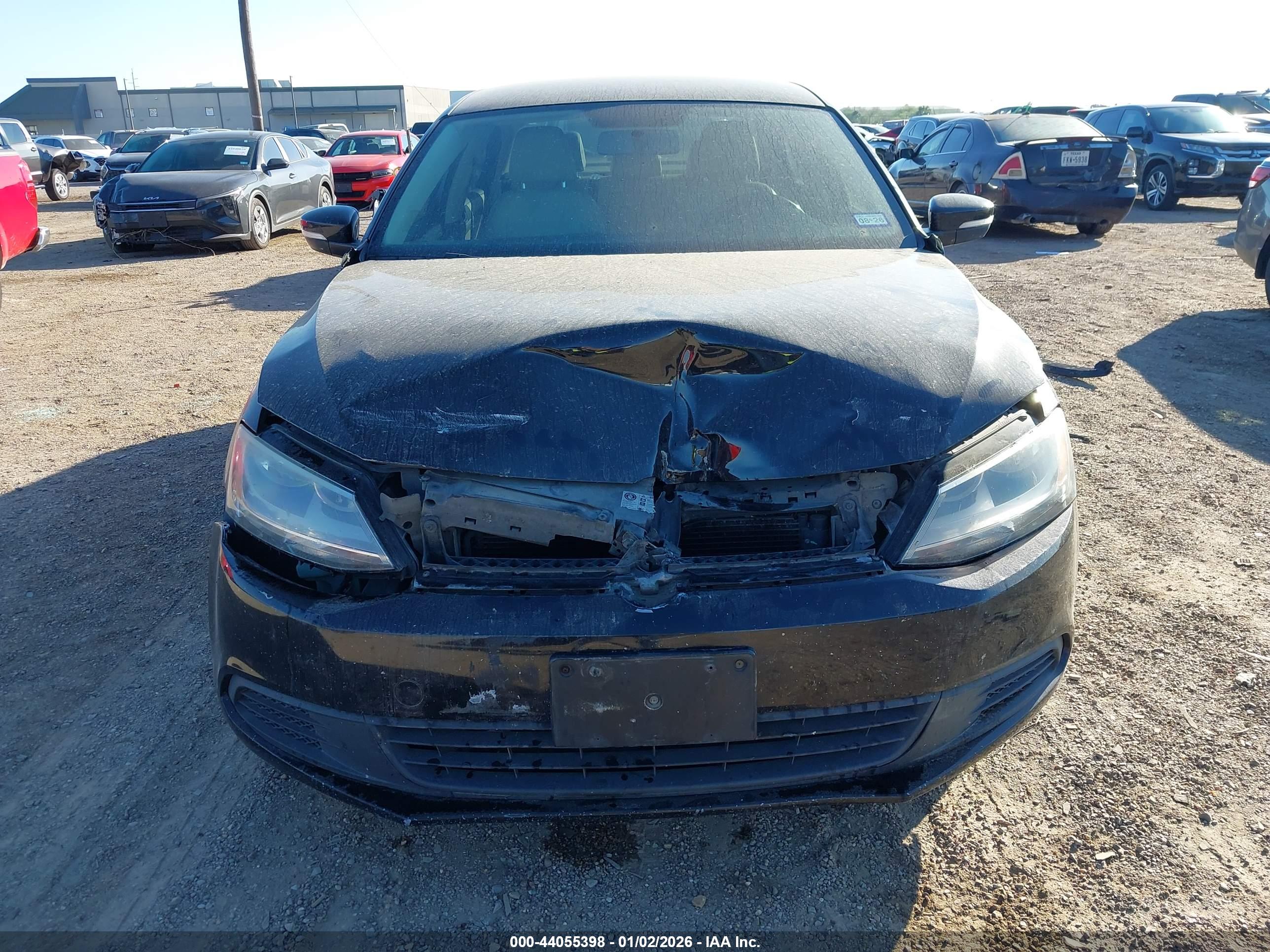VOLKSWAGEN JETTA image 6