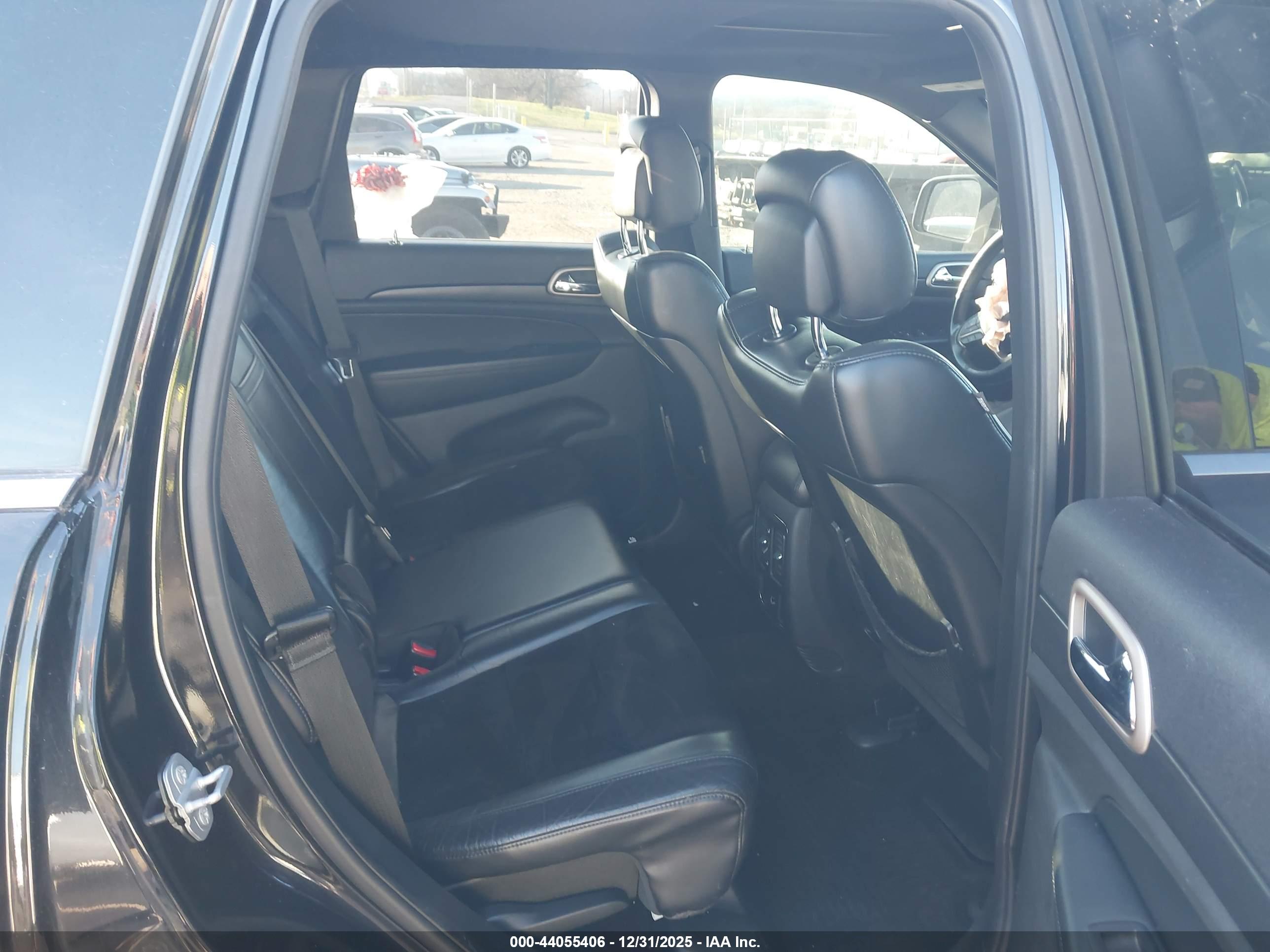 JEEP GRAND image 8