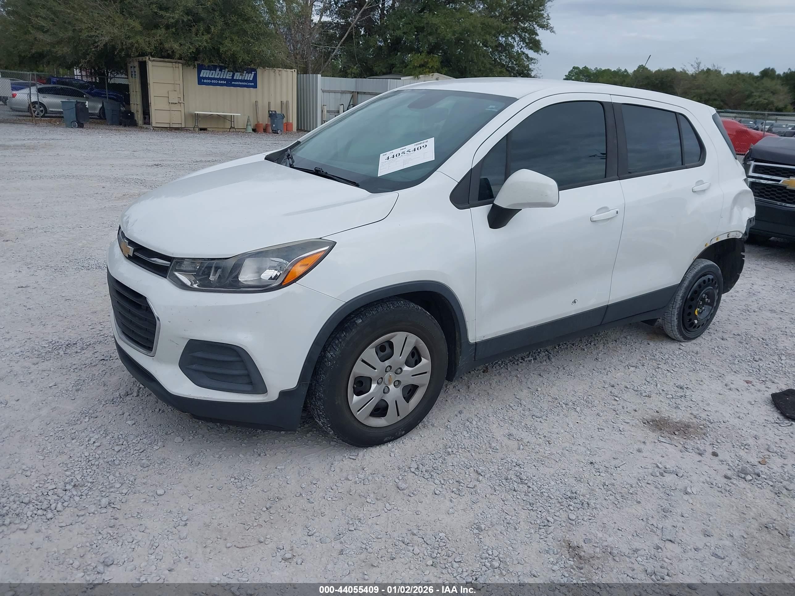 CHEVROLET TRAX image 2