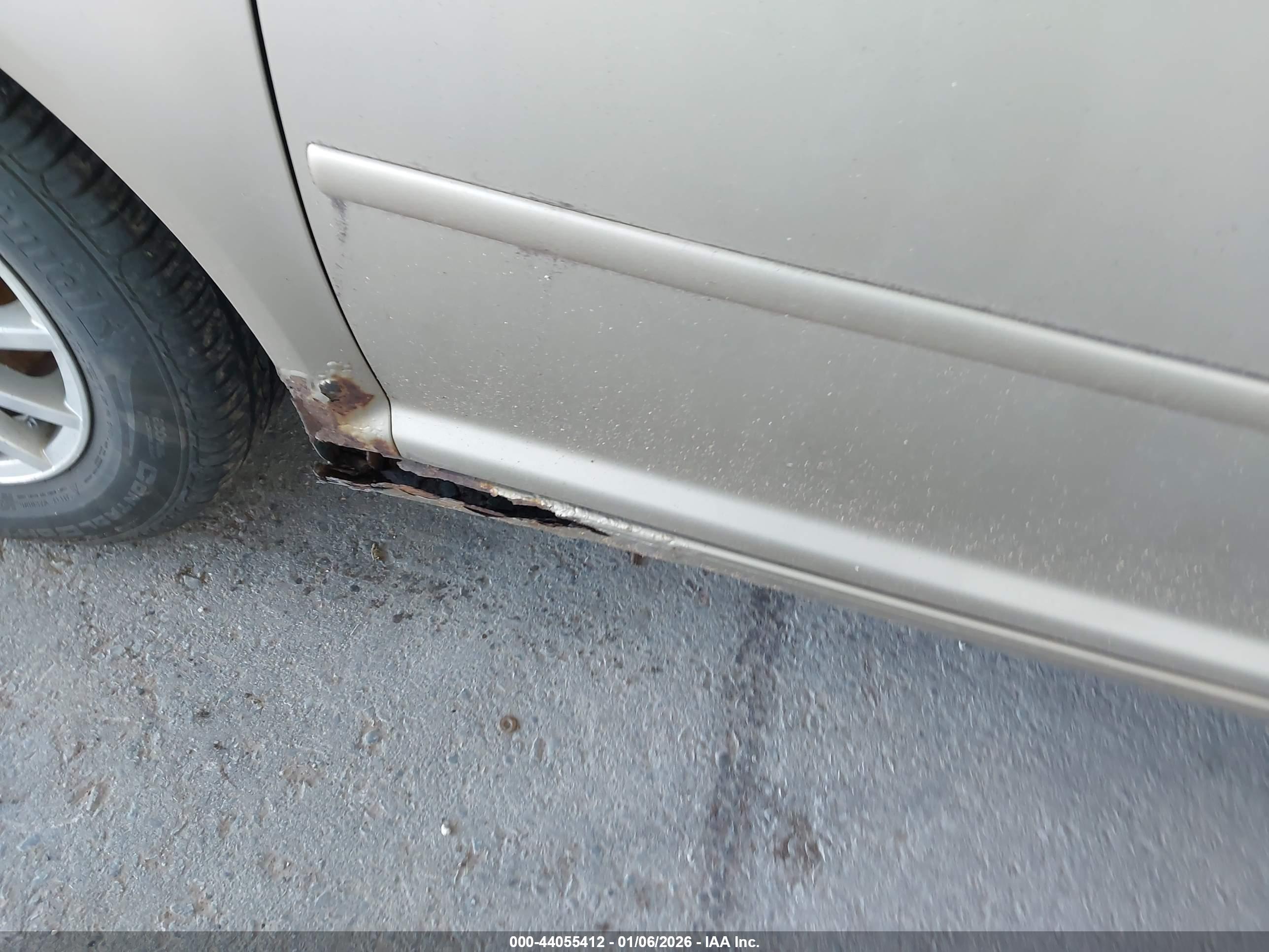 VOLKSWAGEN GOLF image 6