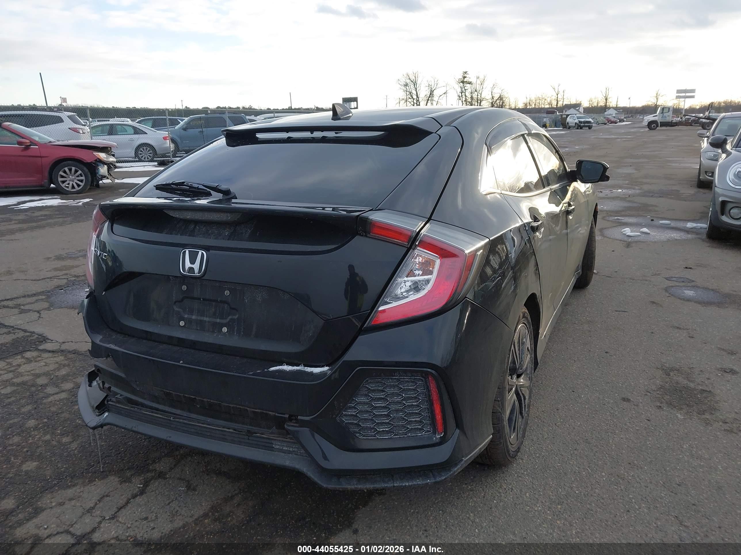 HONDA CIVIC image 4