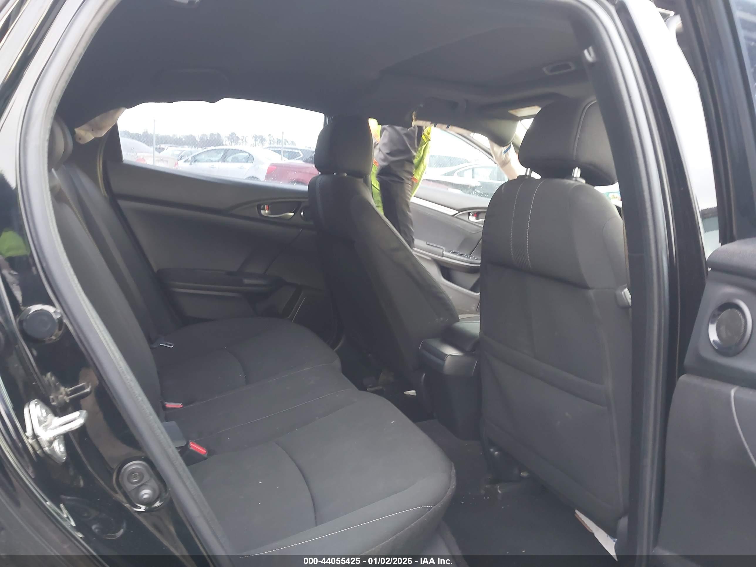 HONDA CIVIC image 8