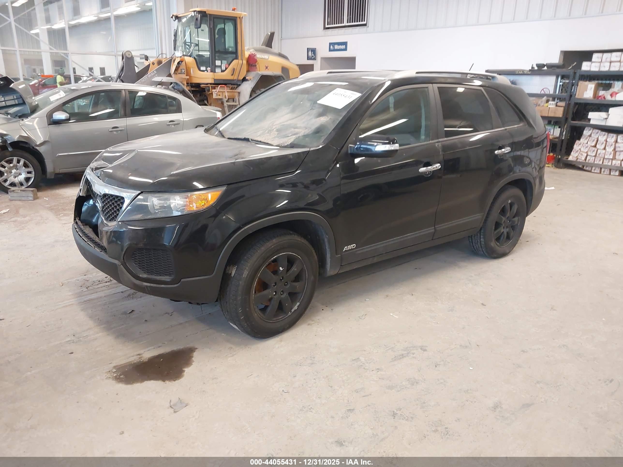 KIA SORENTO image 2