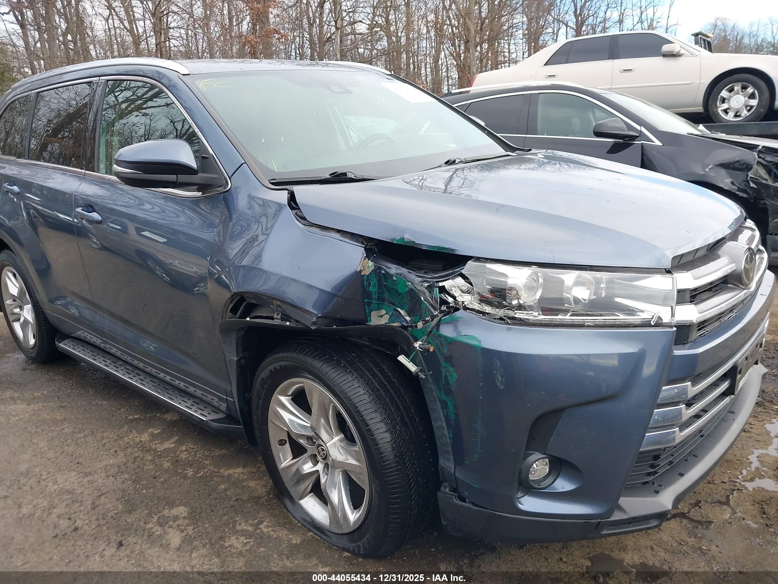 TOYOTA HIGHLANDER image 6