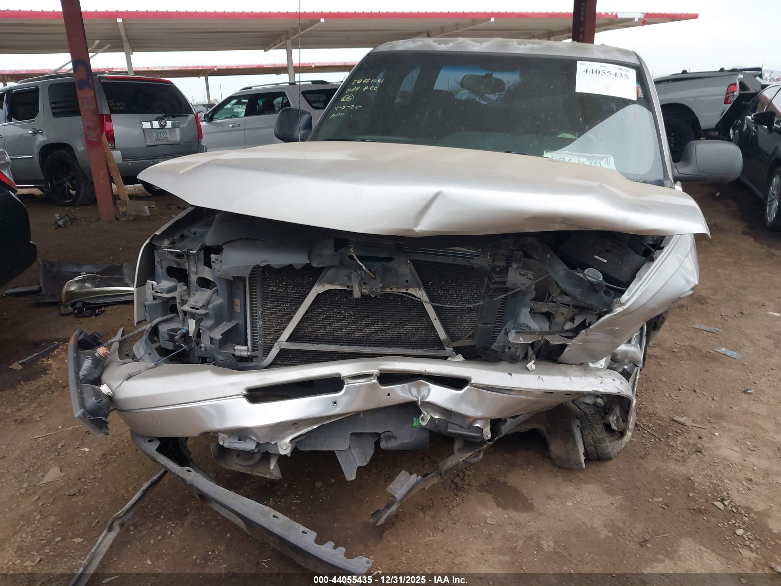 CHEVROLET SILVERADO image 6
