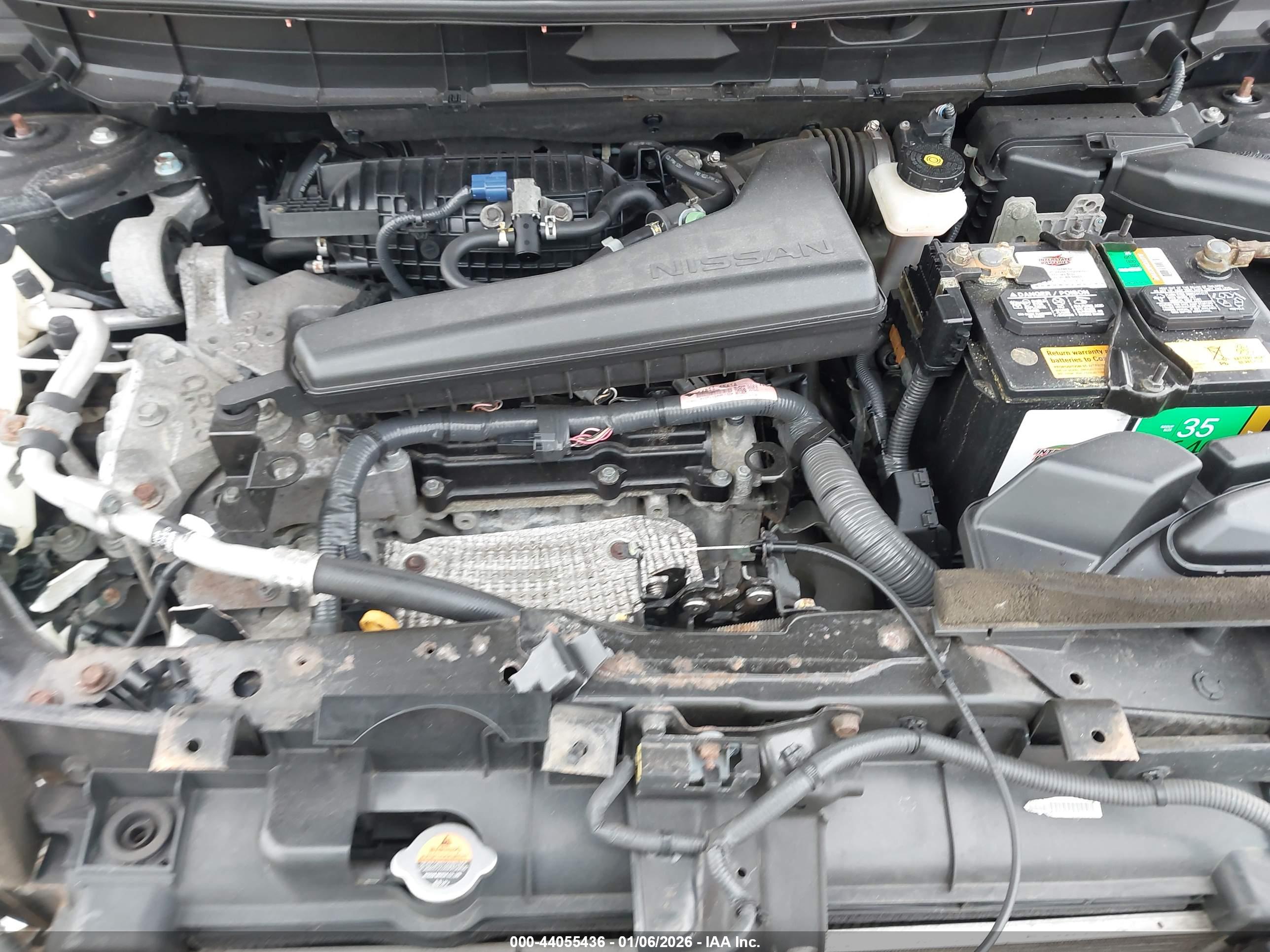 NISSAN ROGUE image 10