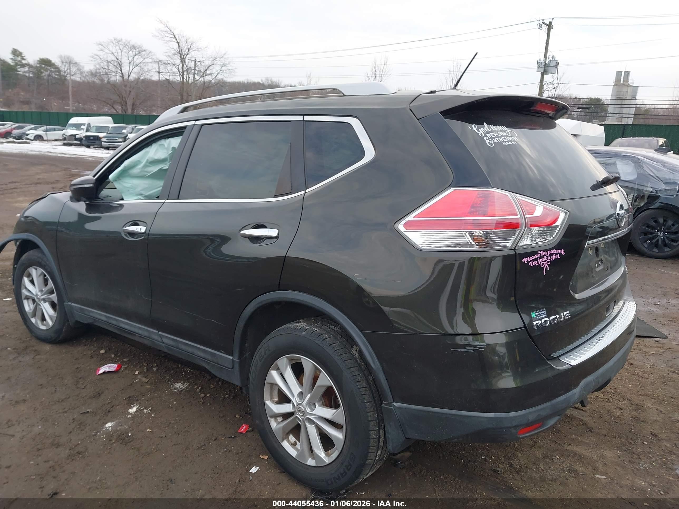 NISSAN ROGUE image 3