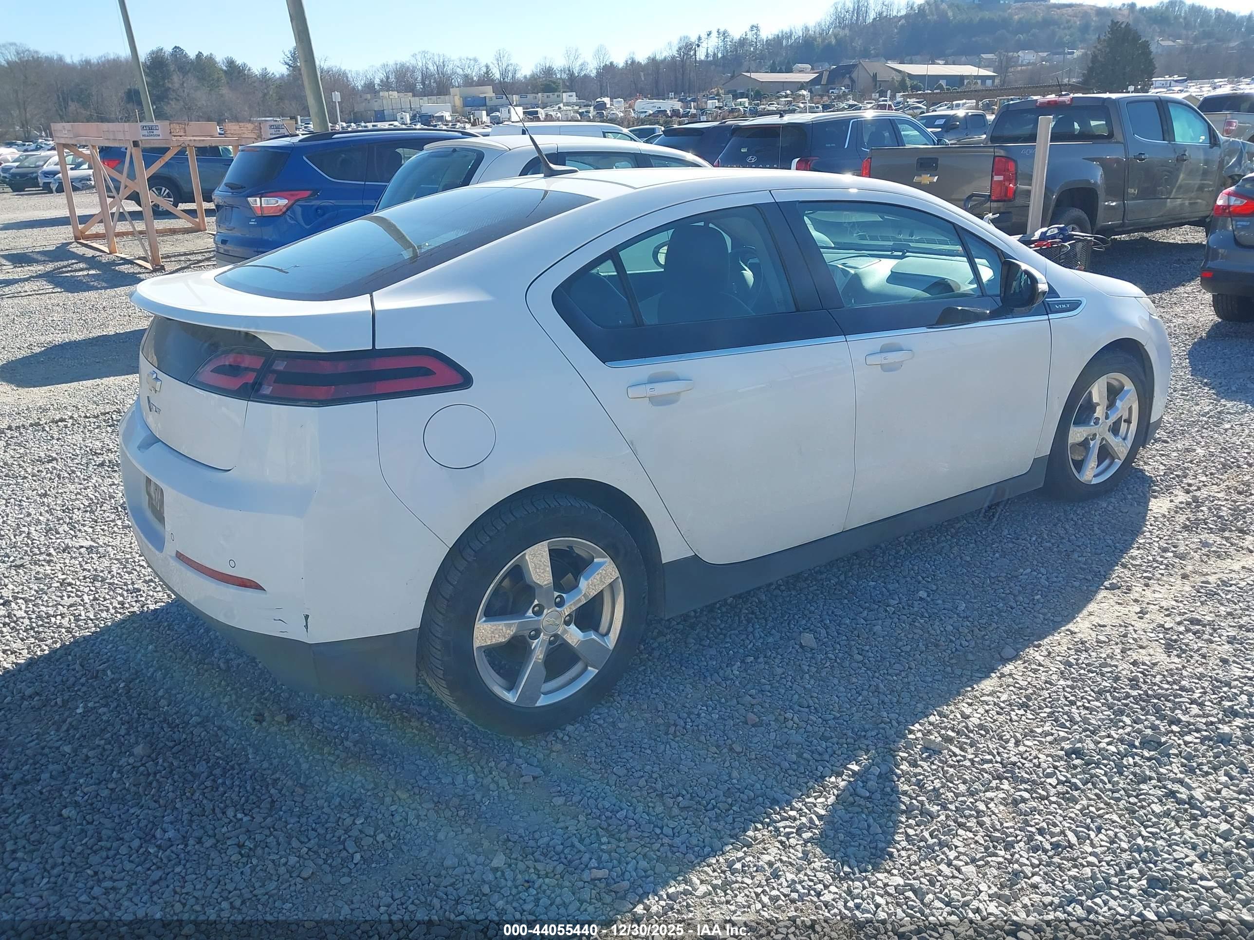 CHEVROLET VOLT image 4