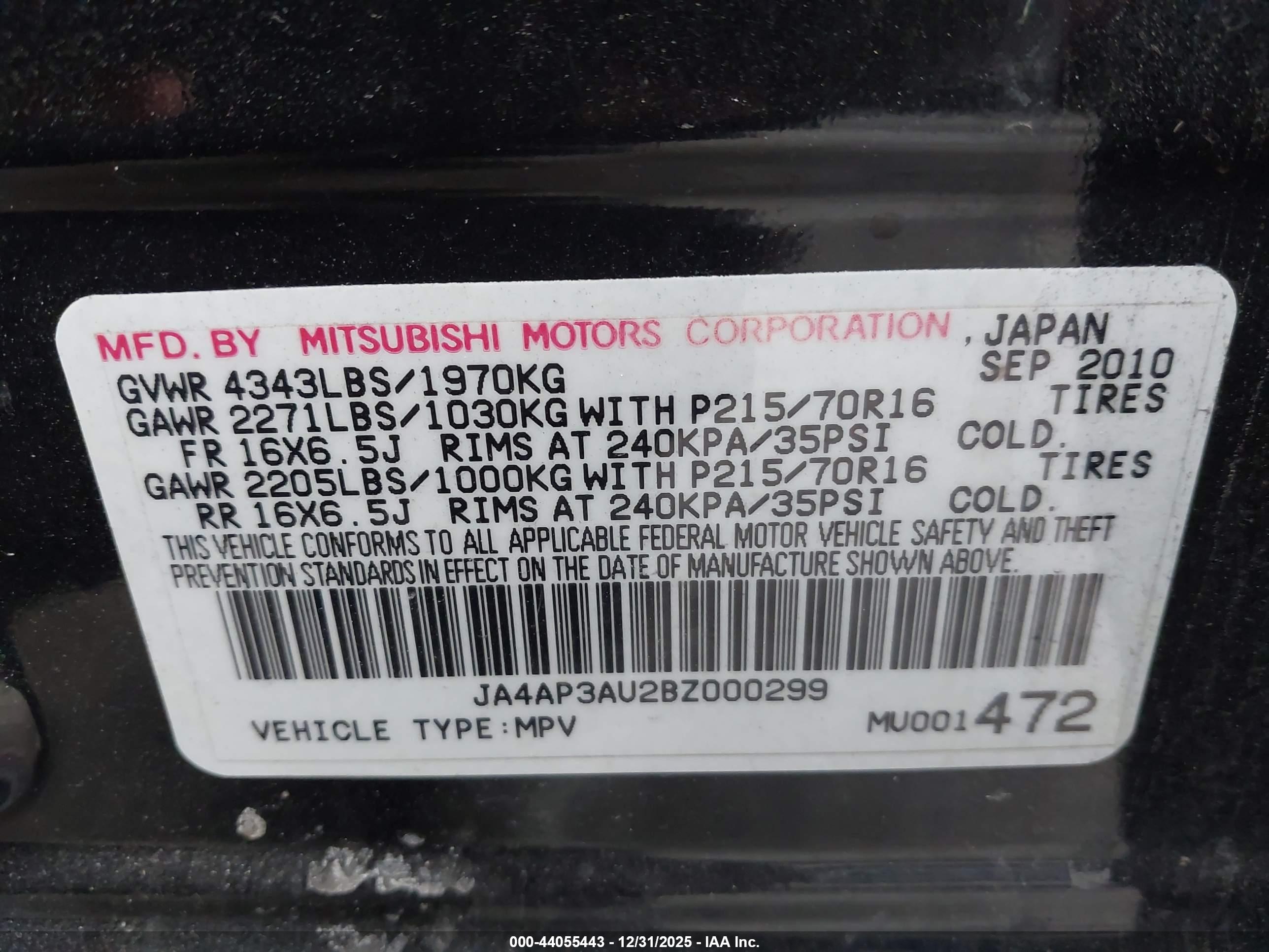 MITSUBISHI OUTLANDER image 9