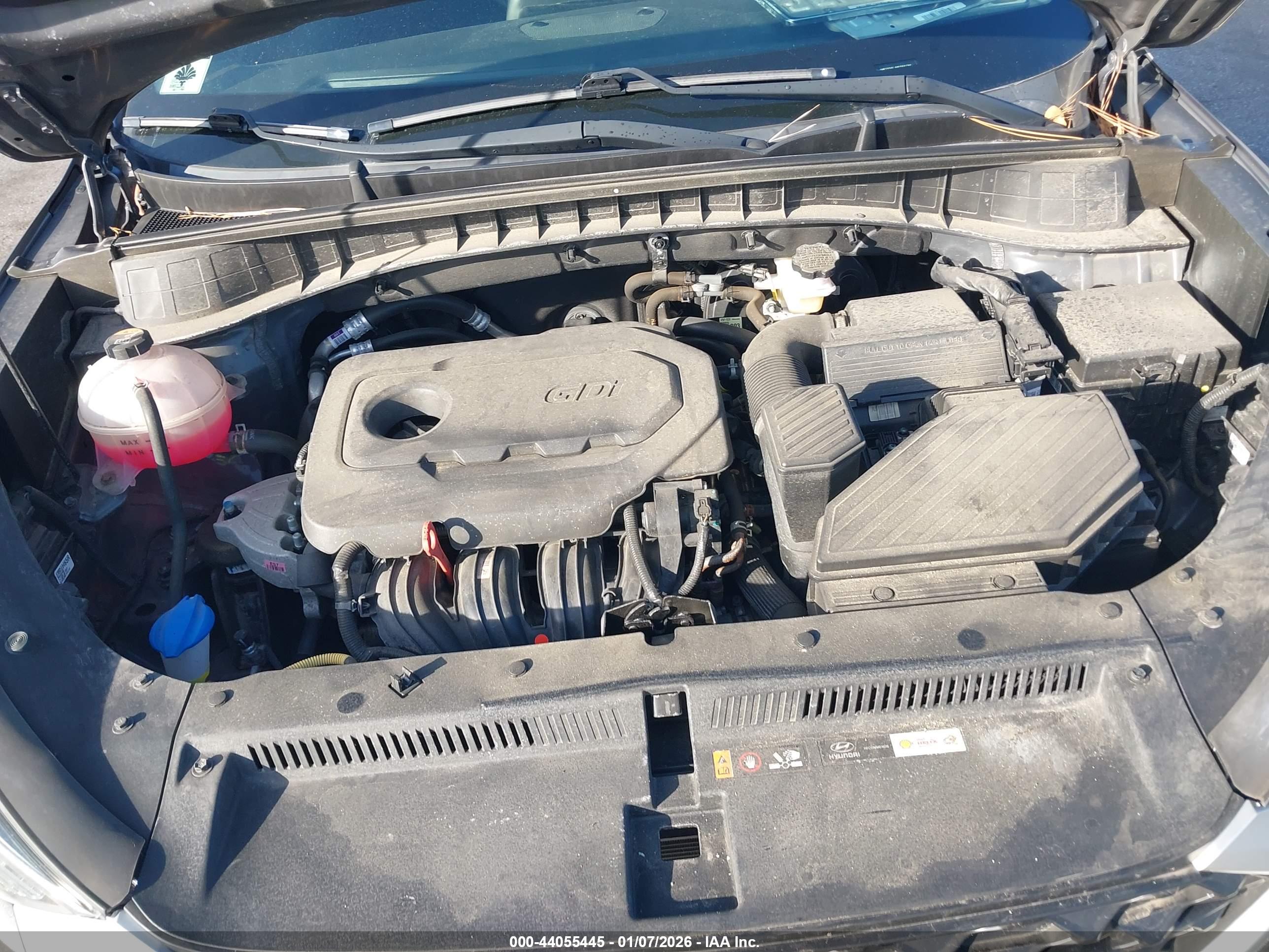 HYUNDAI TUCSON image 10