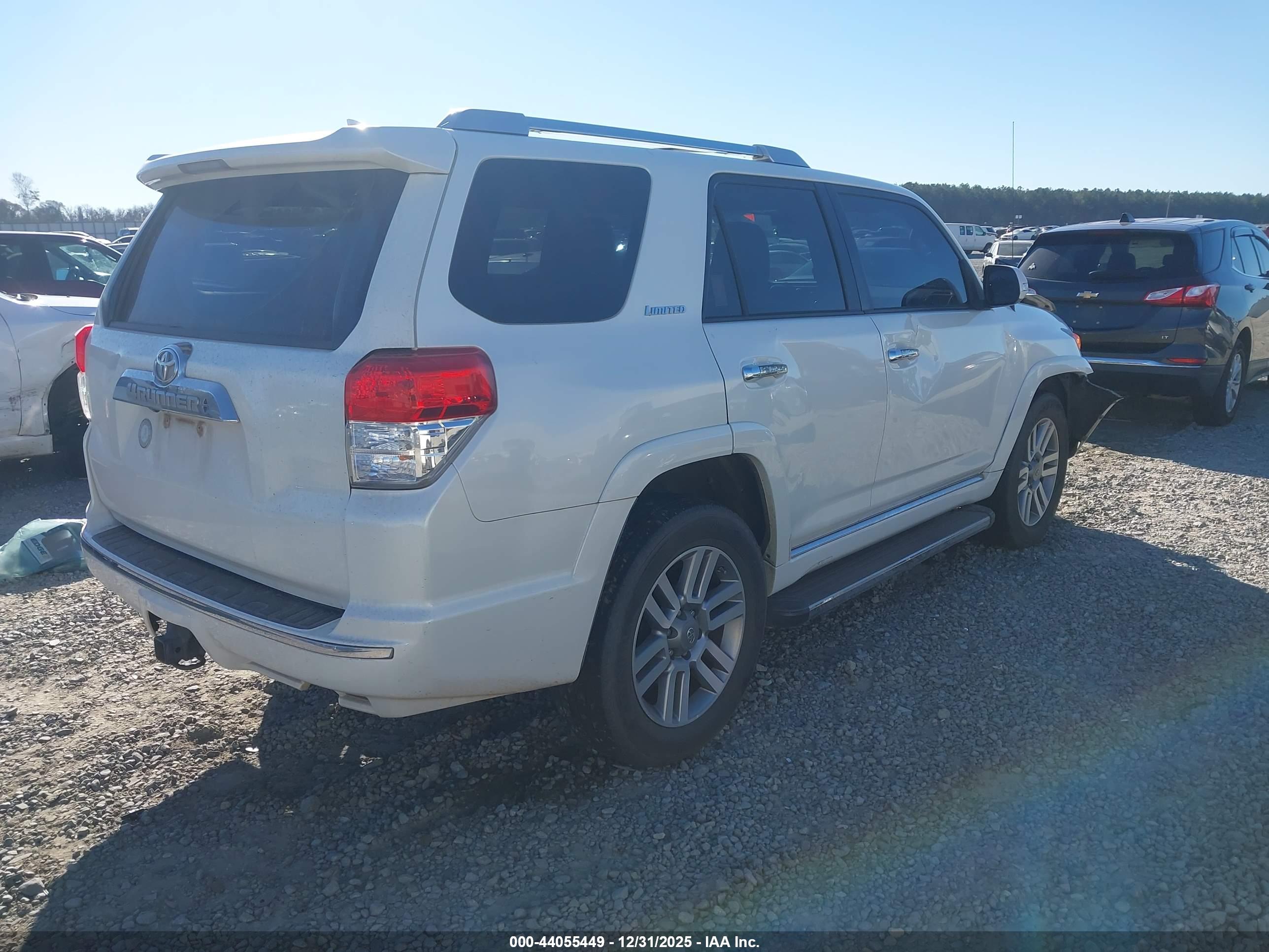 TOYOTA 4RUNNER image 4