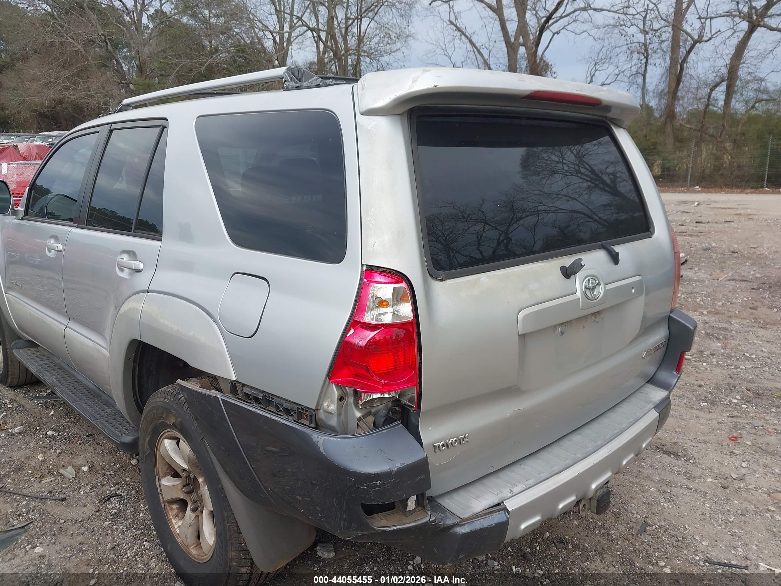TOYOTA 4RUNNER image 6