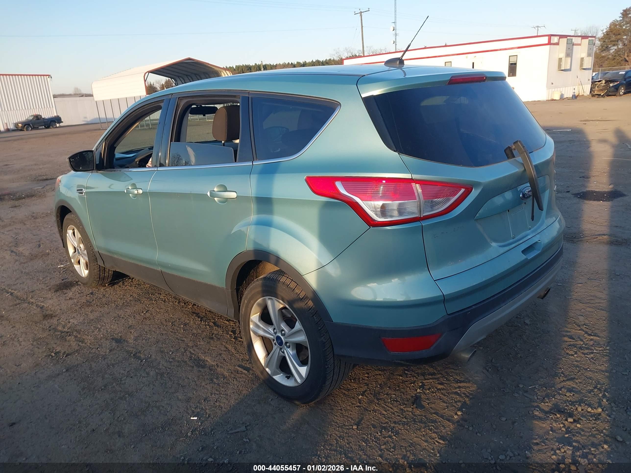 FORD ESCAPE image 3