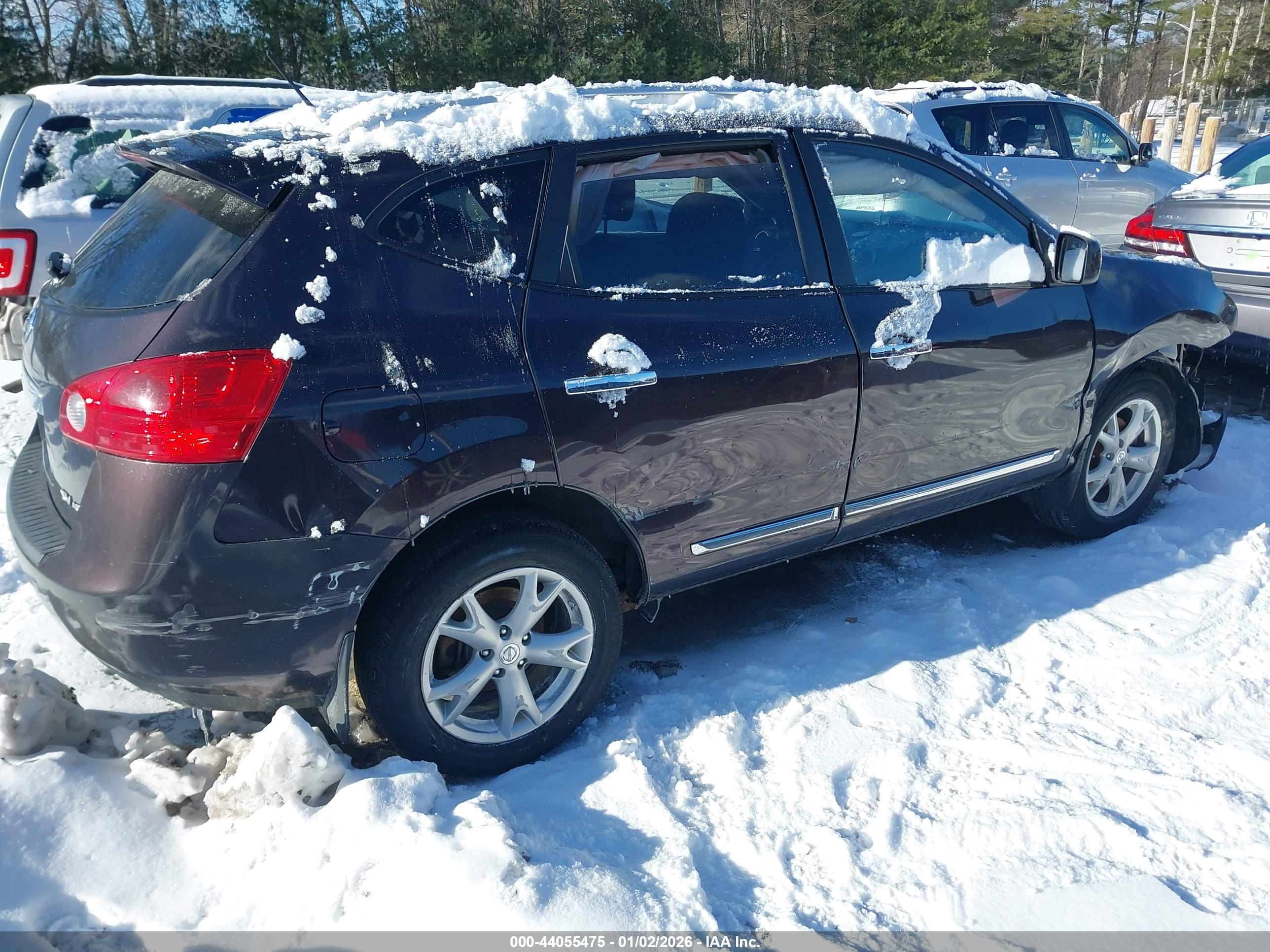 NISSAN ROGUE image 4