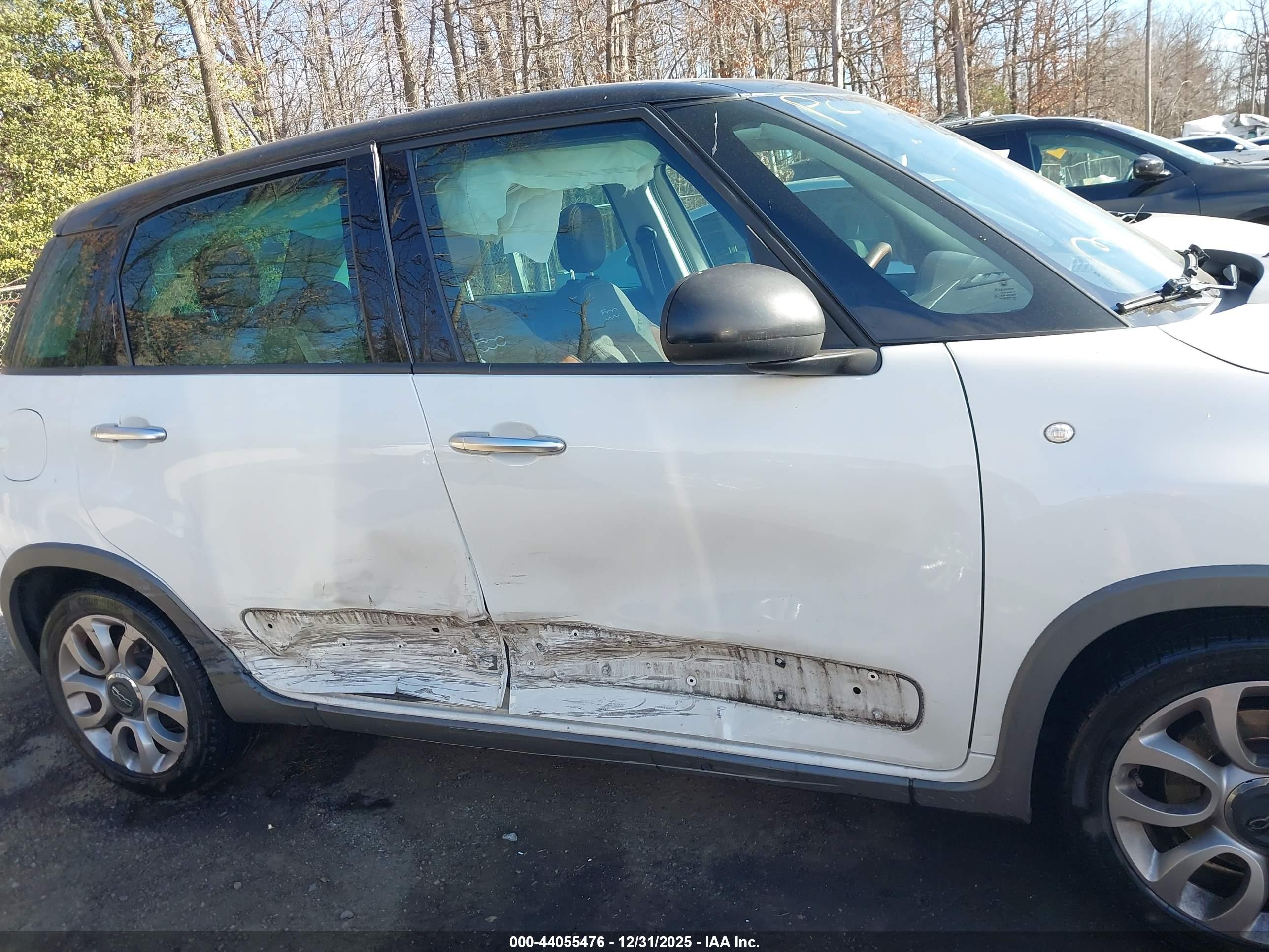 FIAT 500L image 6