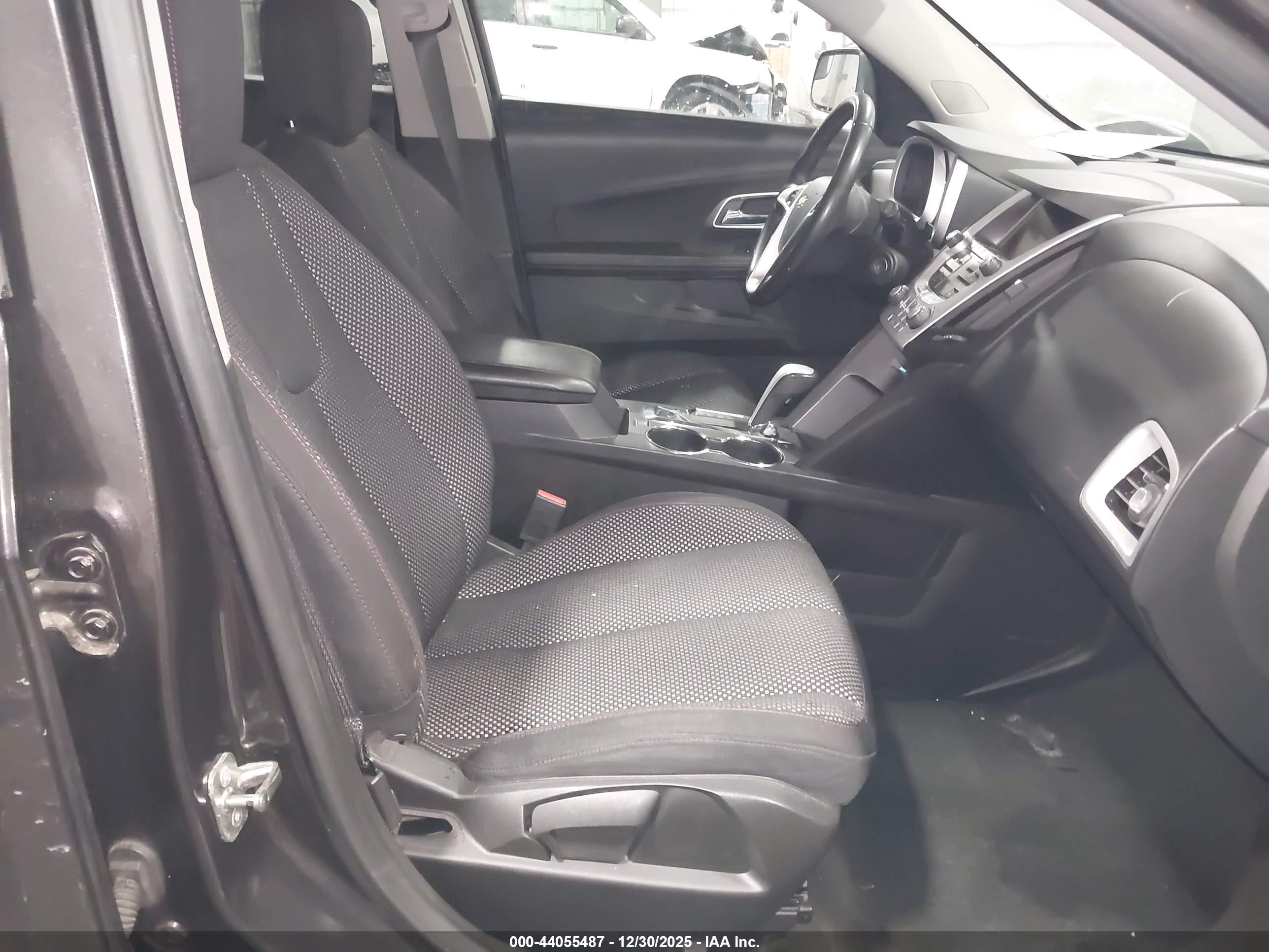 CHEVROLET EQUINOX image 5
