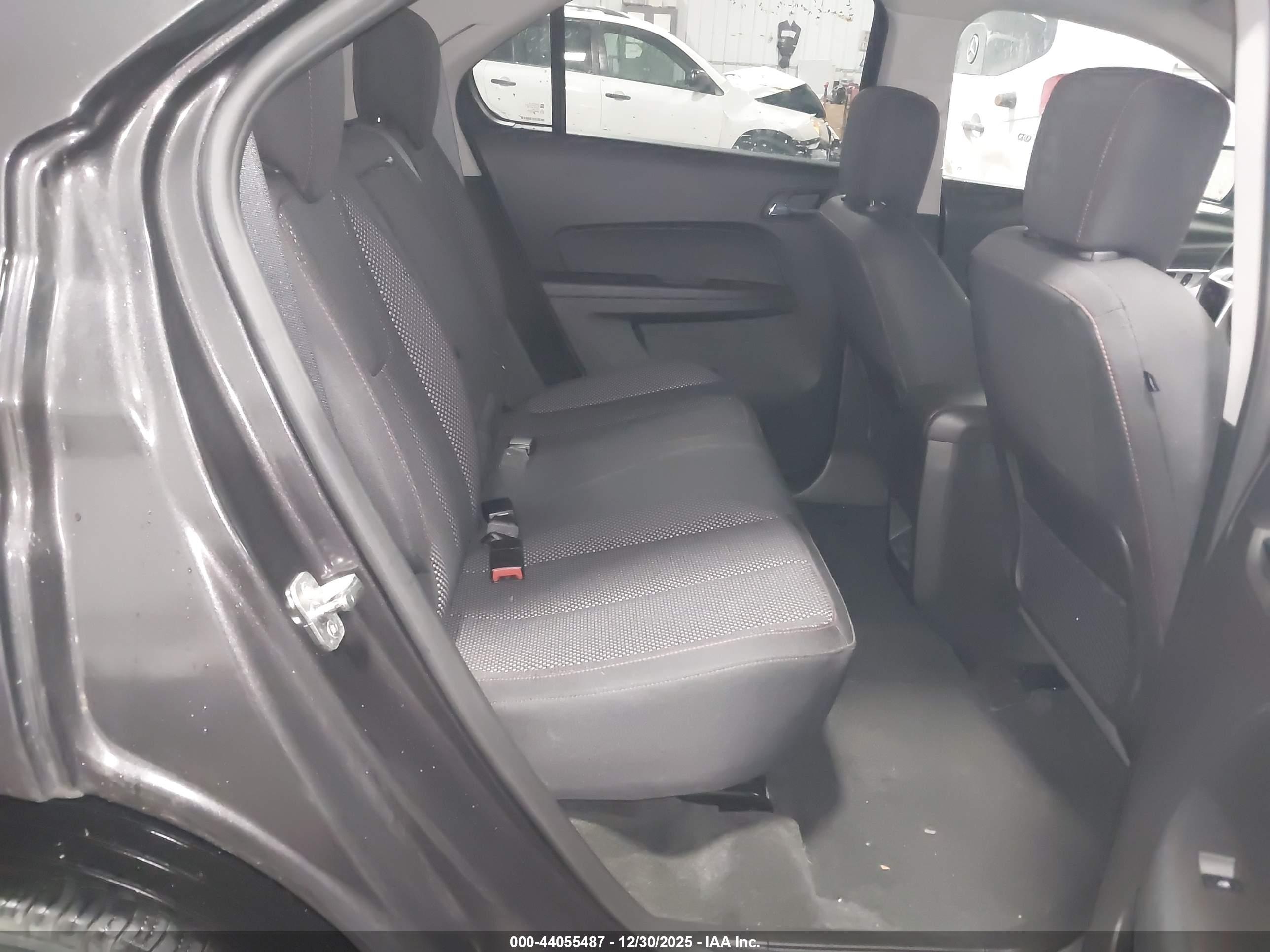 CHEVROLET EQUINOX image 8