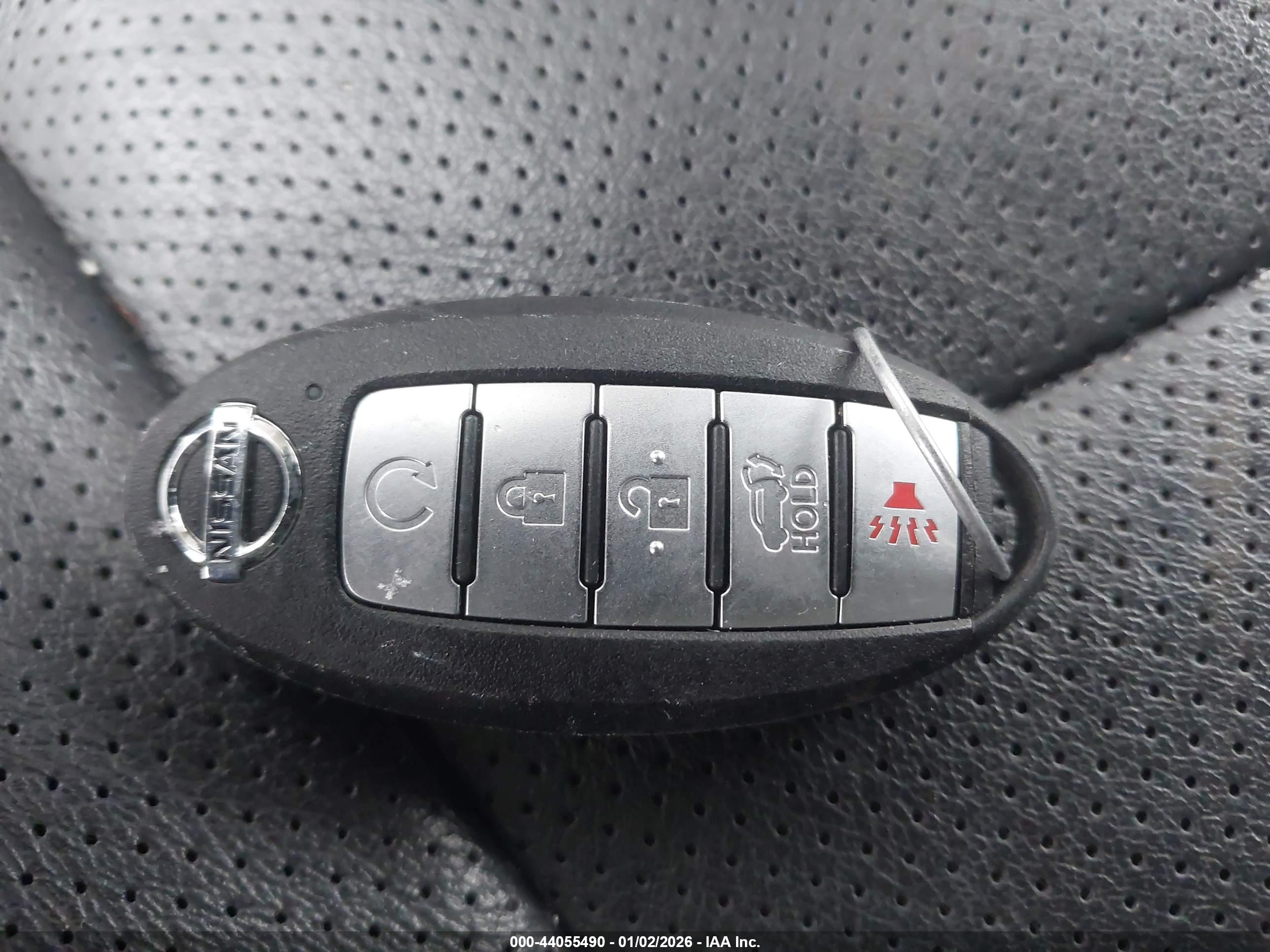 NISSAN ROGUE image 11
