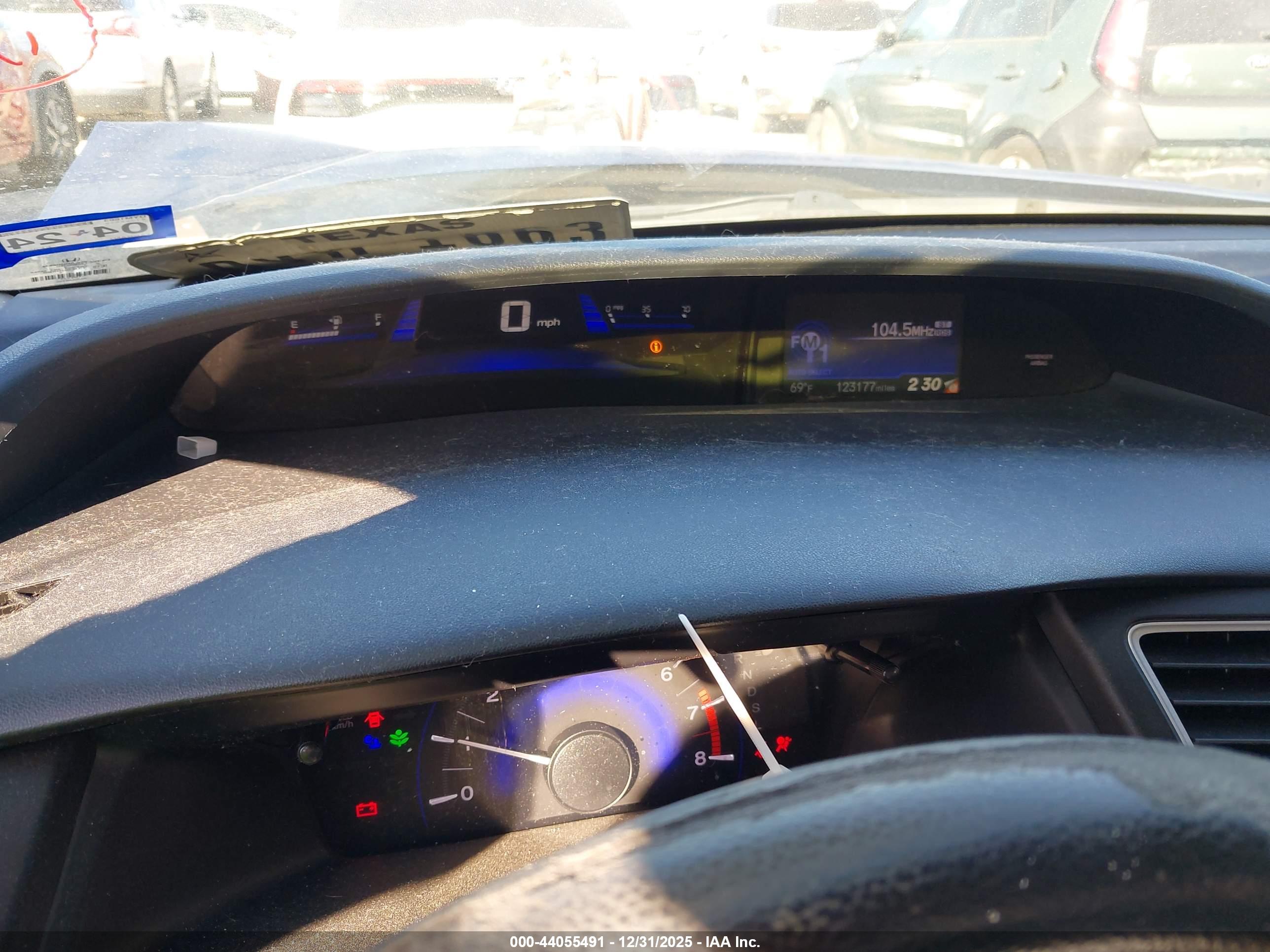 HONDA CIVIC image 7