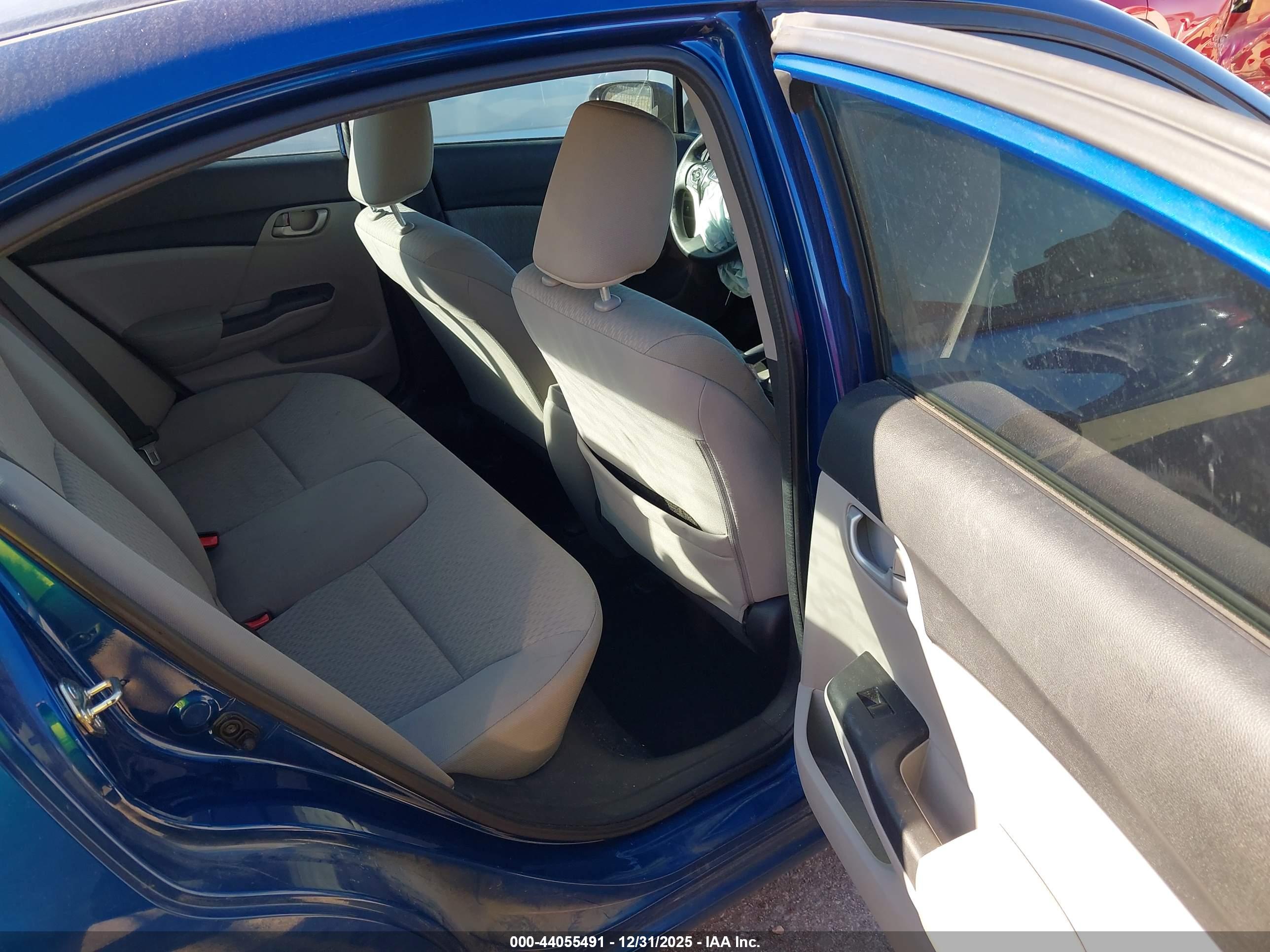 HONDA CIVIC image 8
