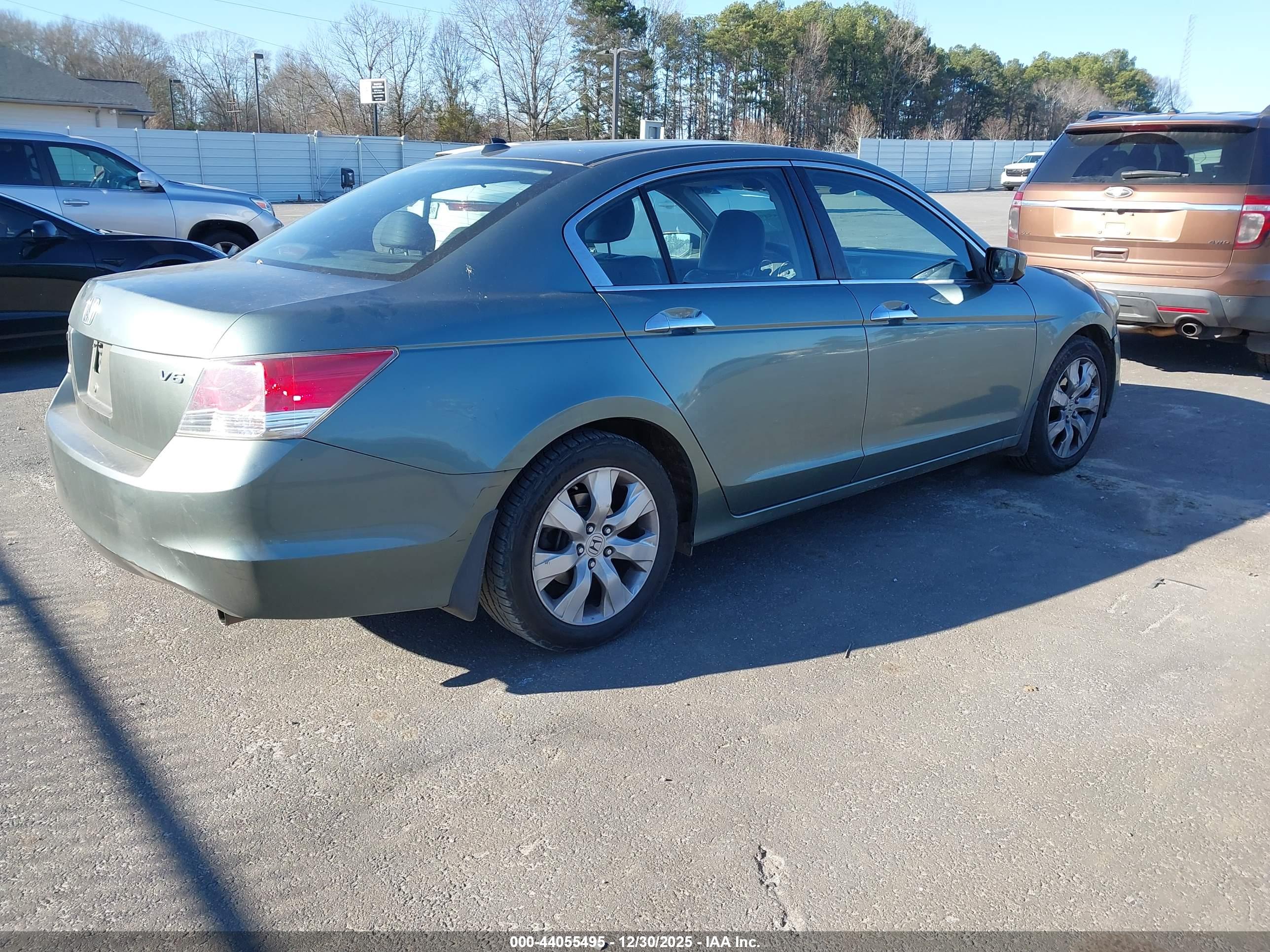 HONDA ACCORD image 4