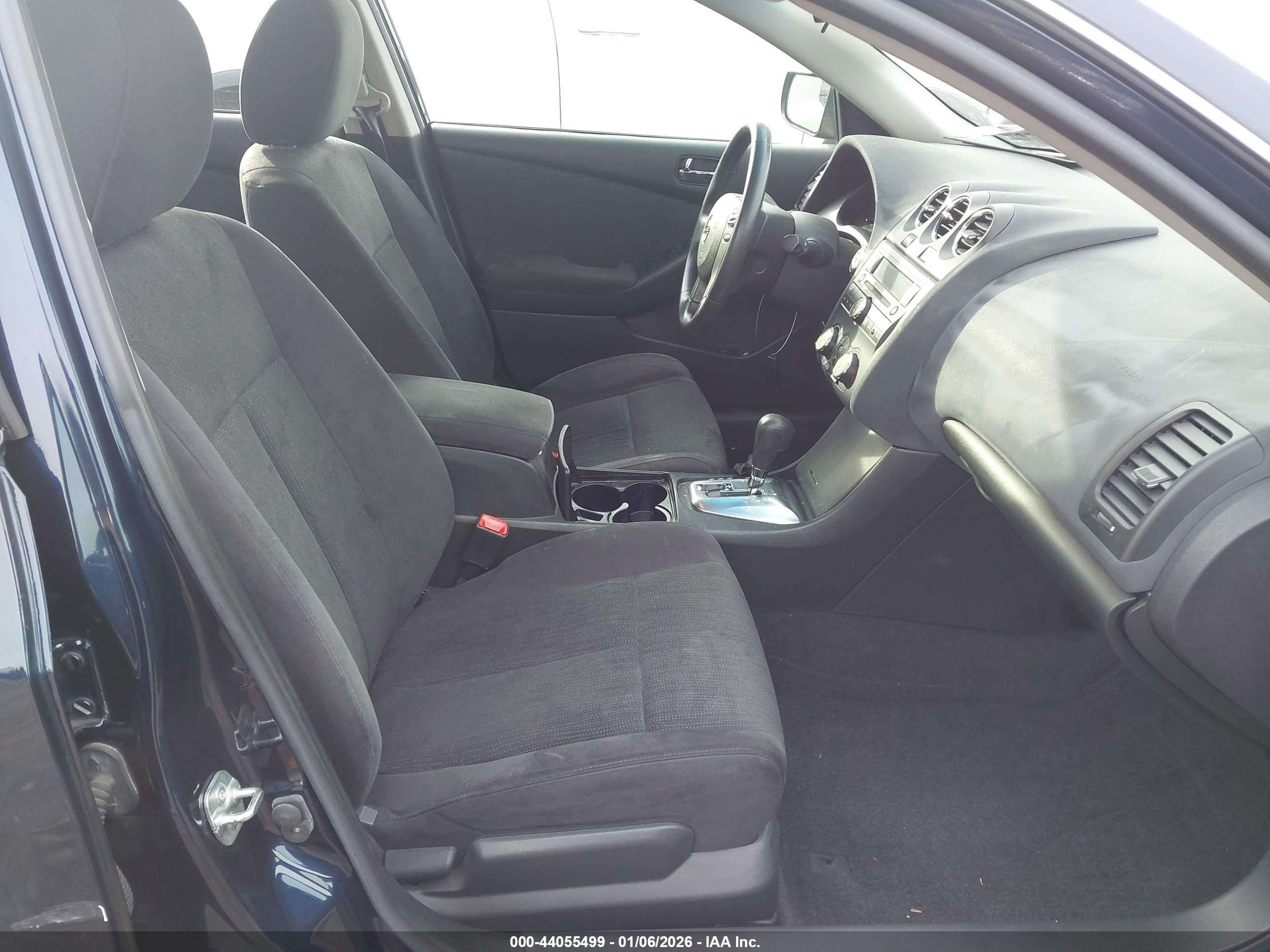 NISSAN ALTIMA image 5