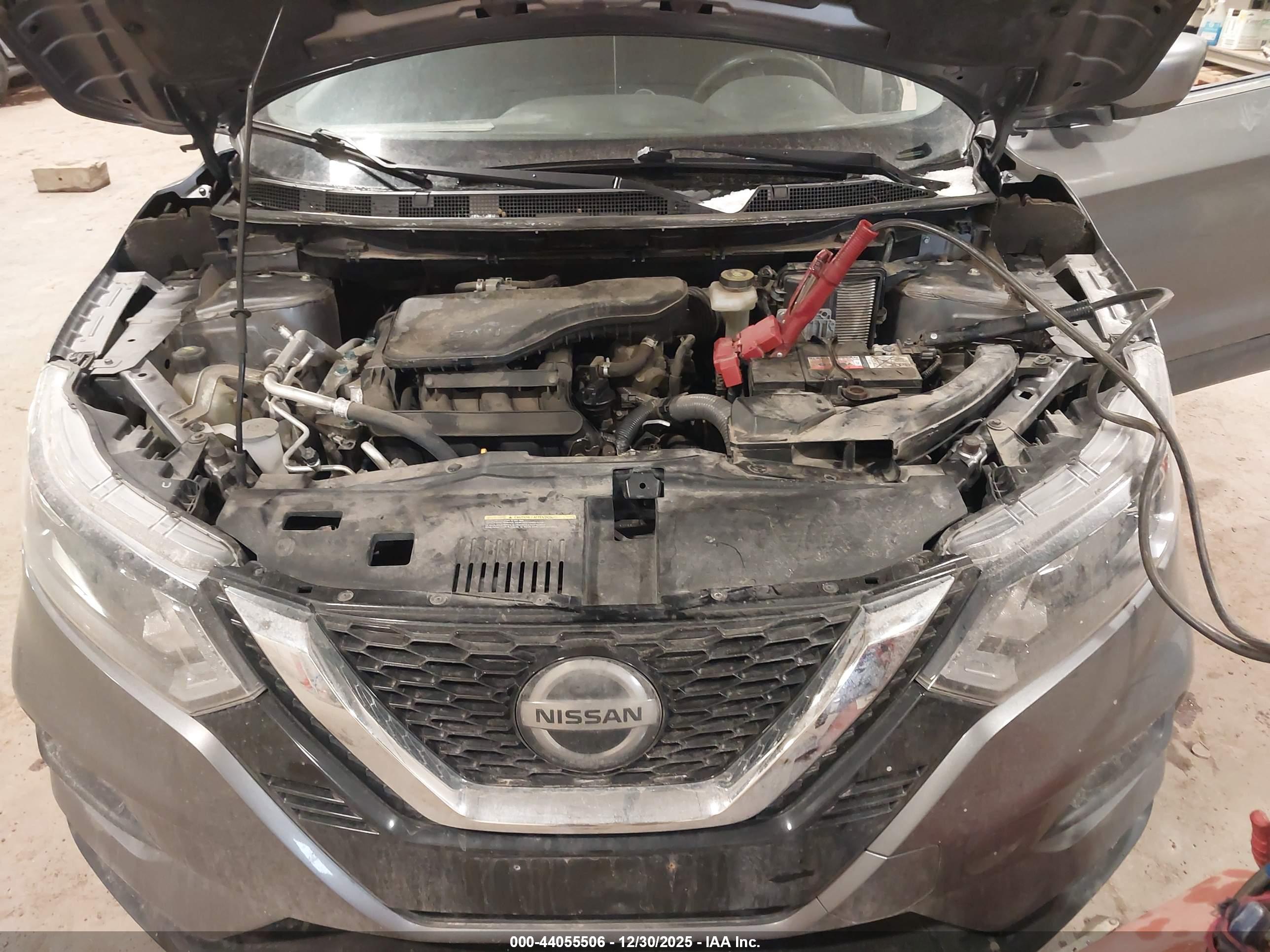 NISSAN ROGUE image 10