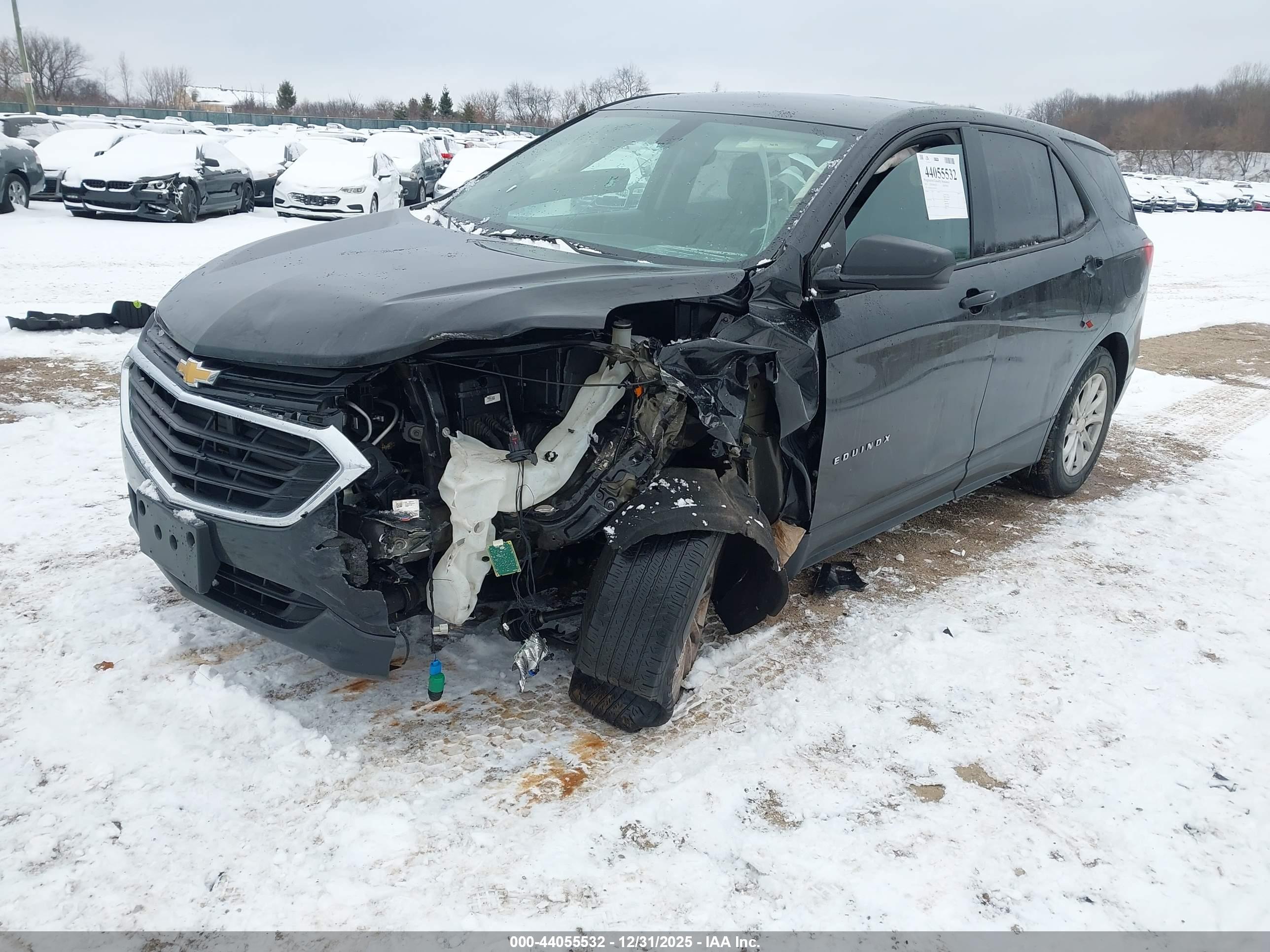CHEVROLET EQUINOX image 2