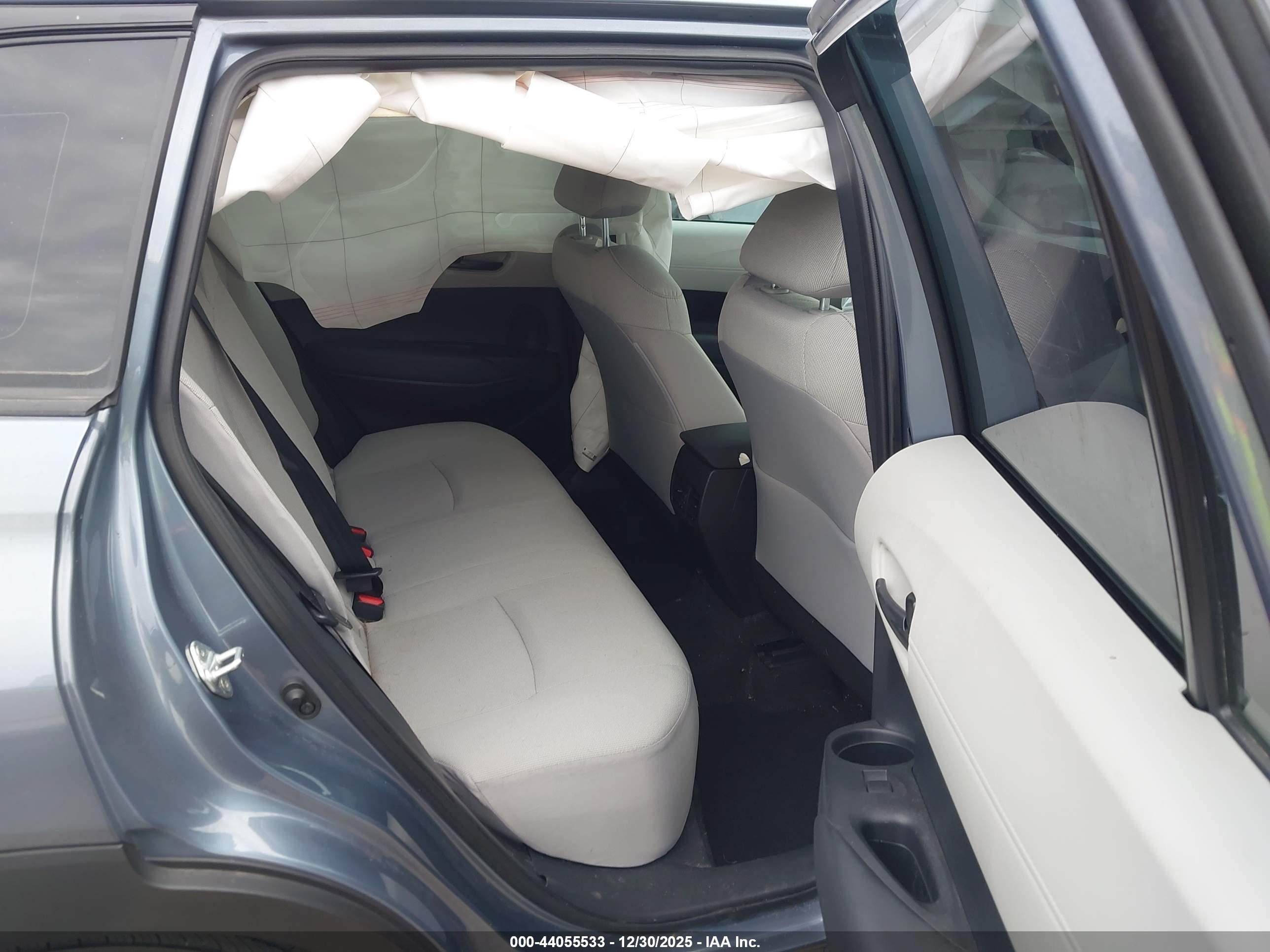 TOYOTA COROLLA image 8