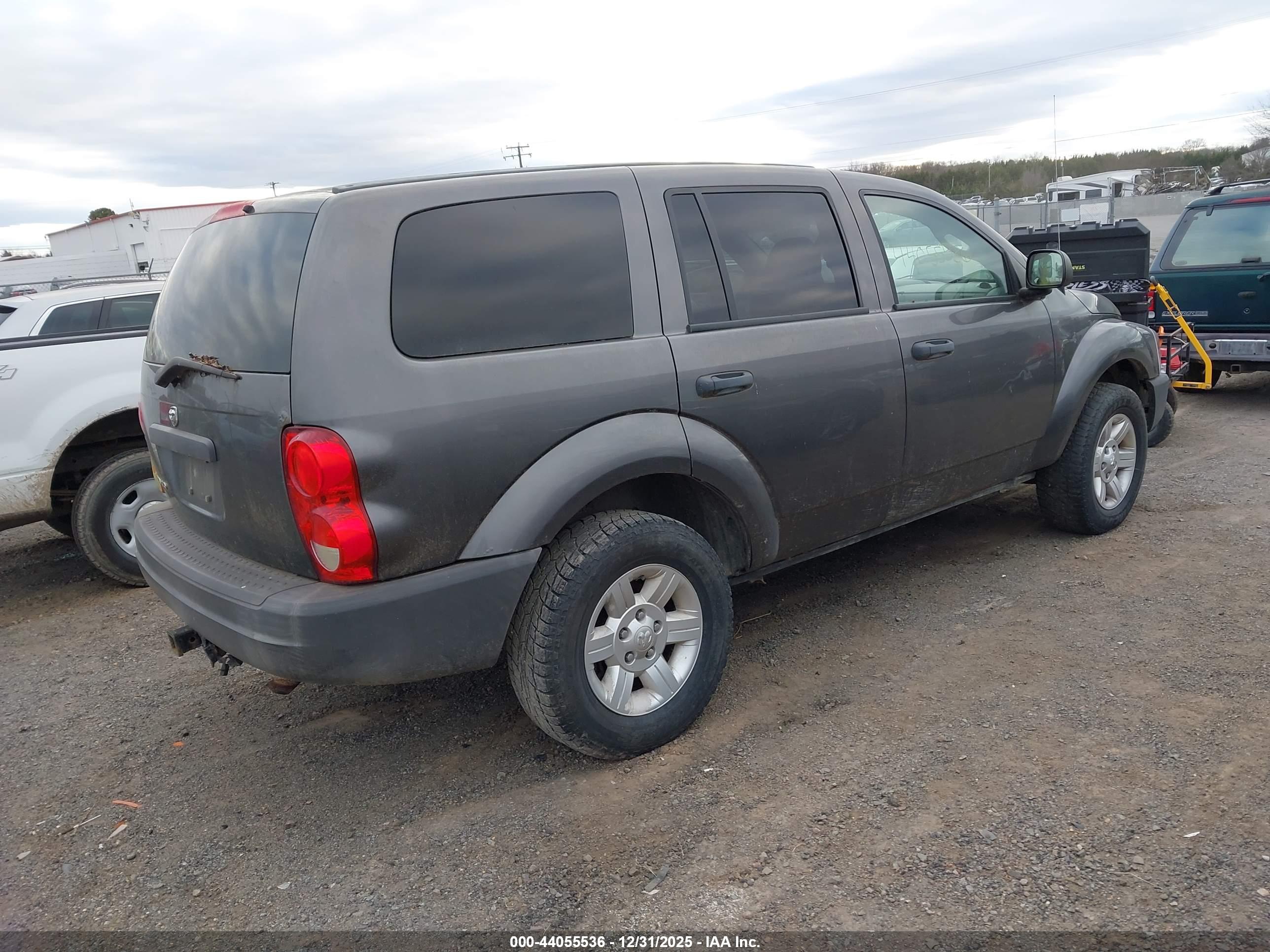 DODGE DURANGO image 4