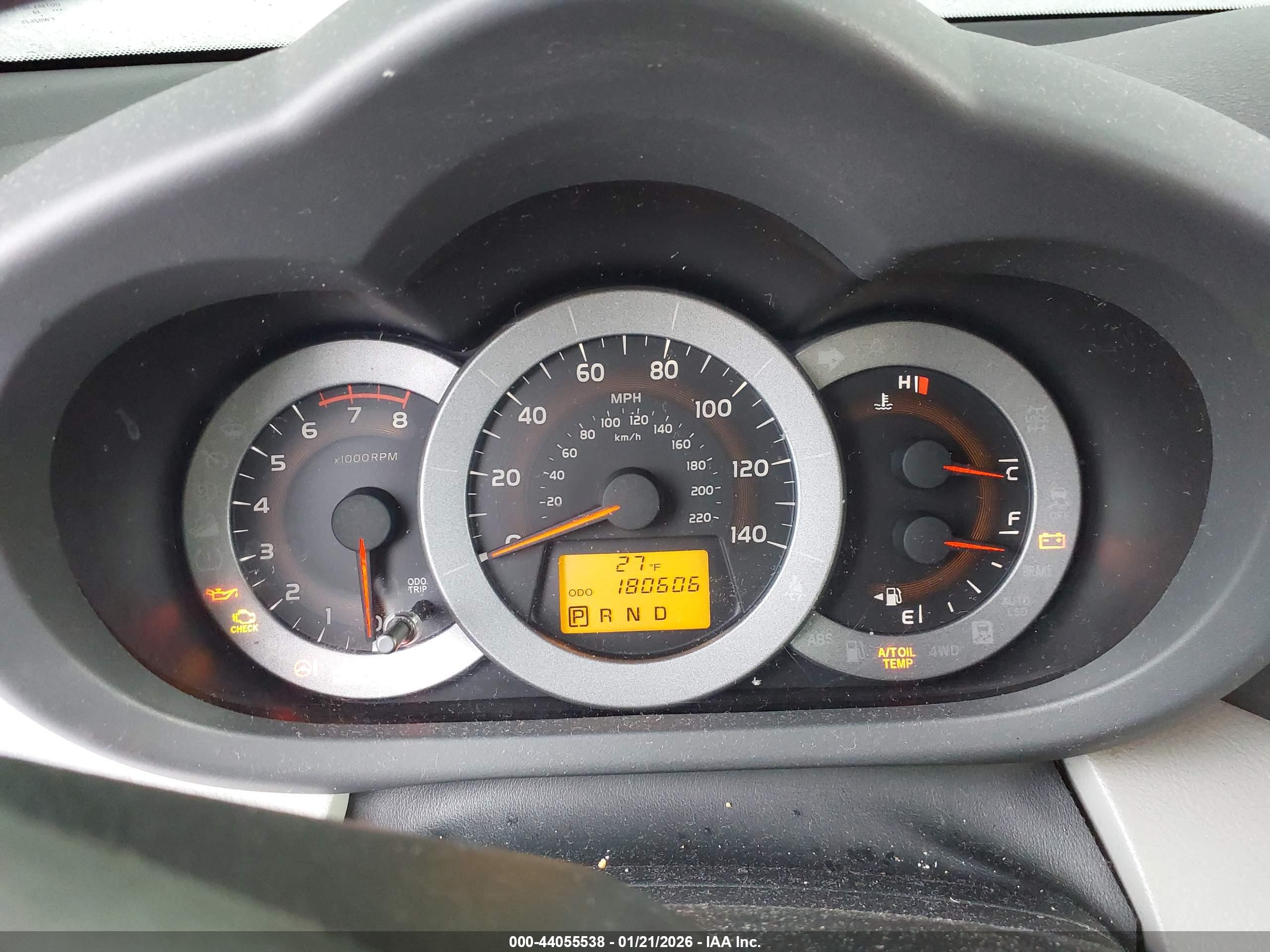 TOYOTA RAV4 image 7