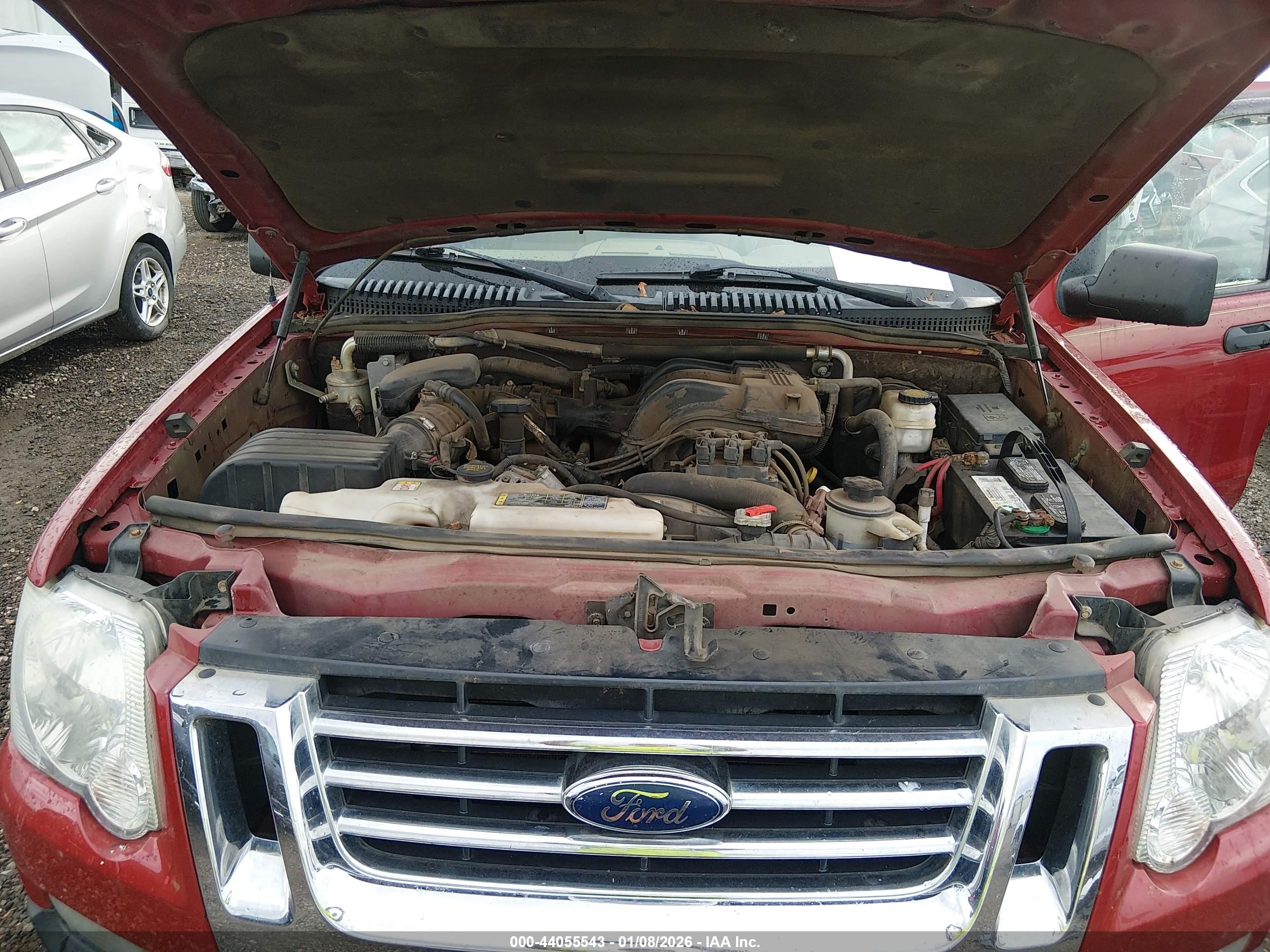 FORD EXPLORER image 10