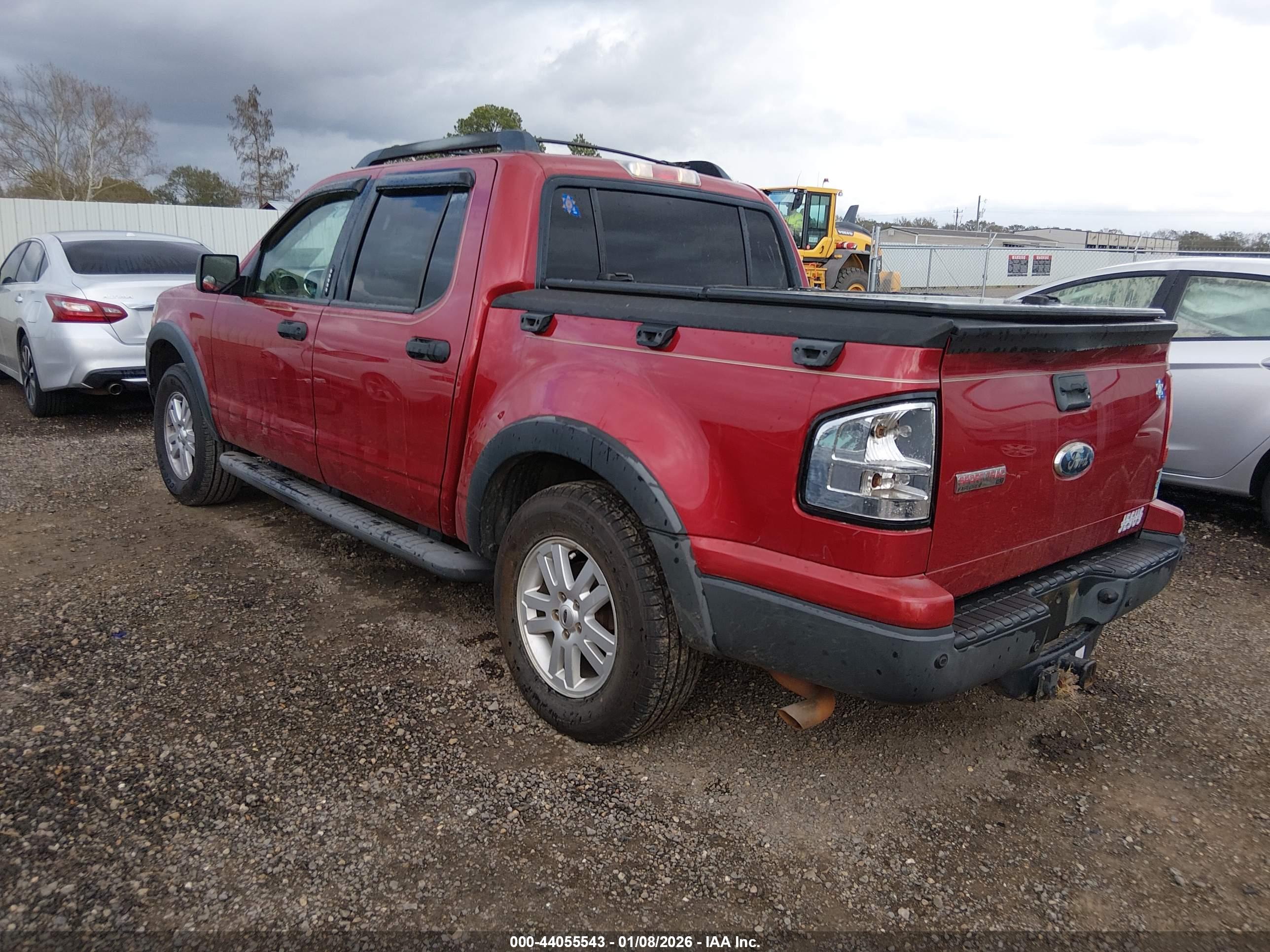 FORD EXPLORER image 3