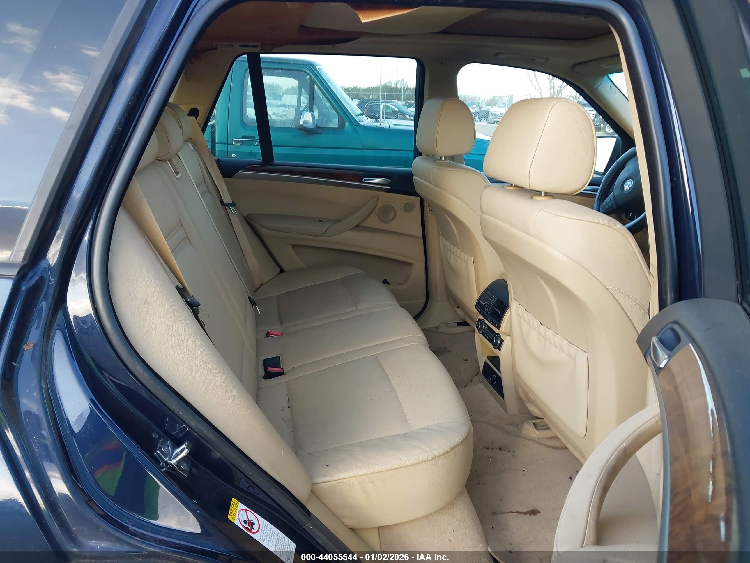BMW X5 image 8