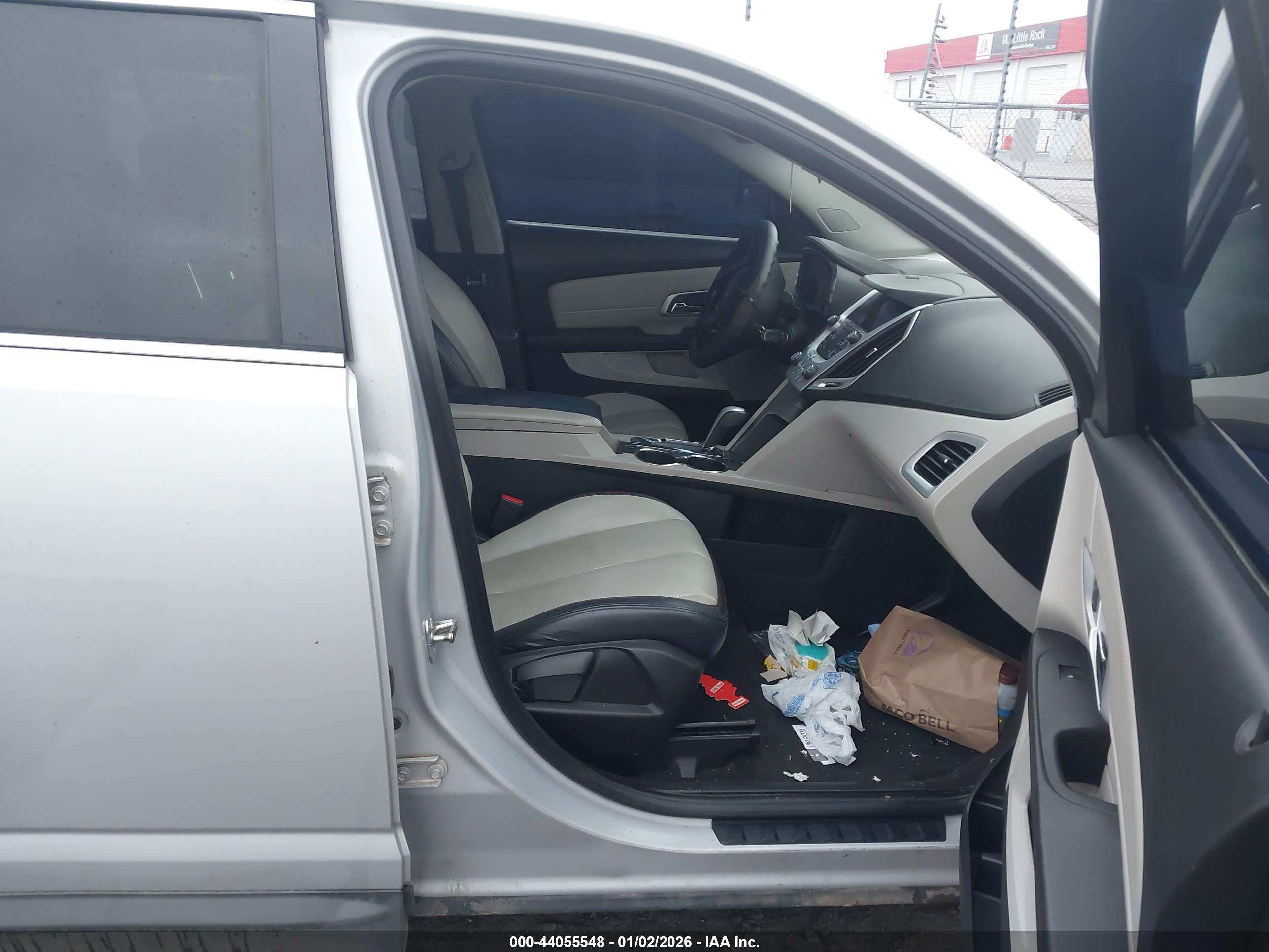GMC TERRAIN image 5