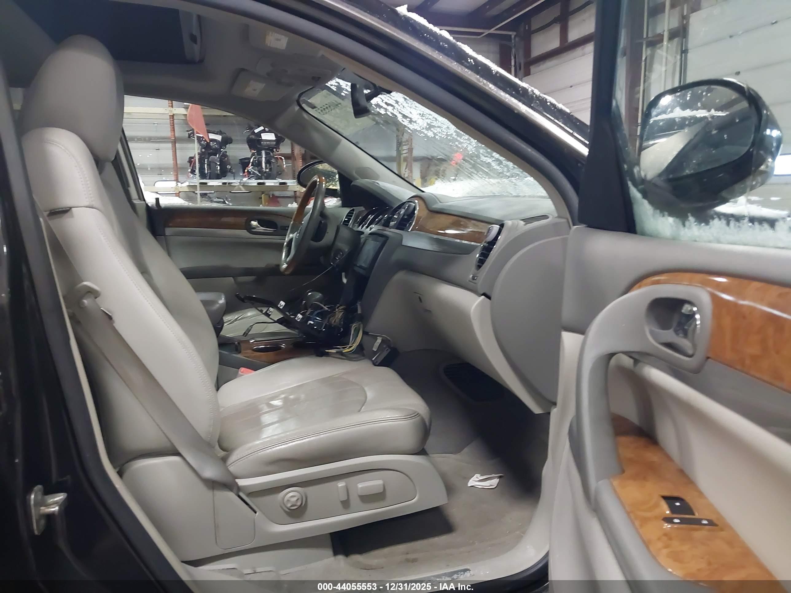 BUICK ENCLAVE image 5