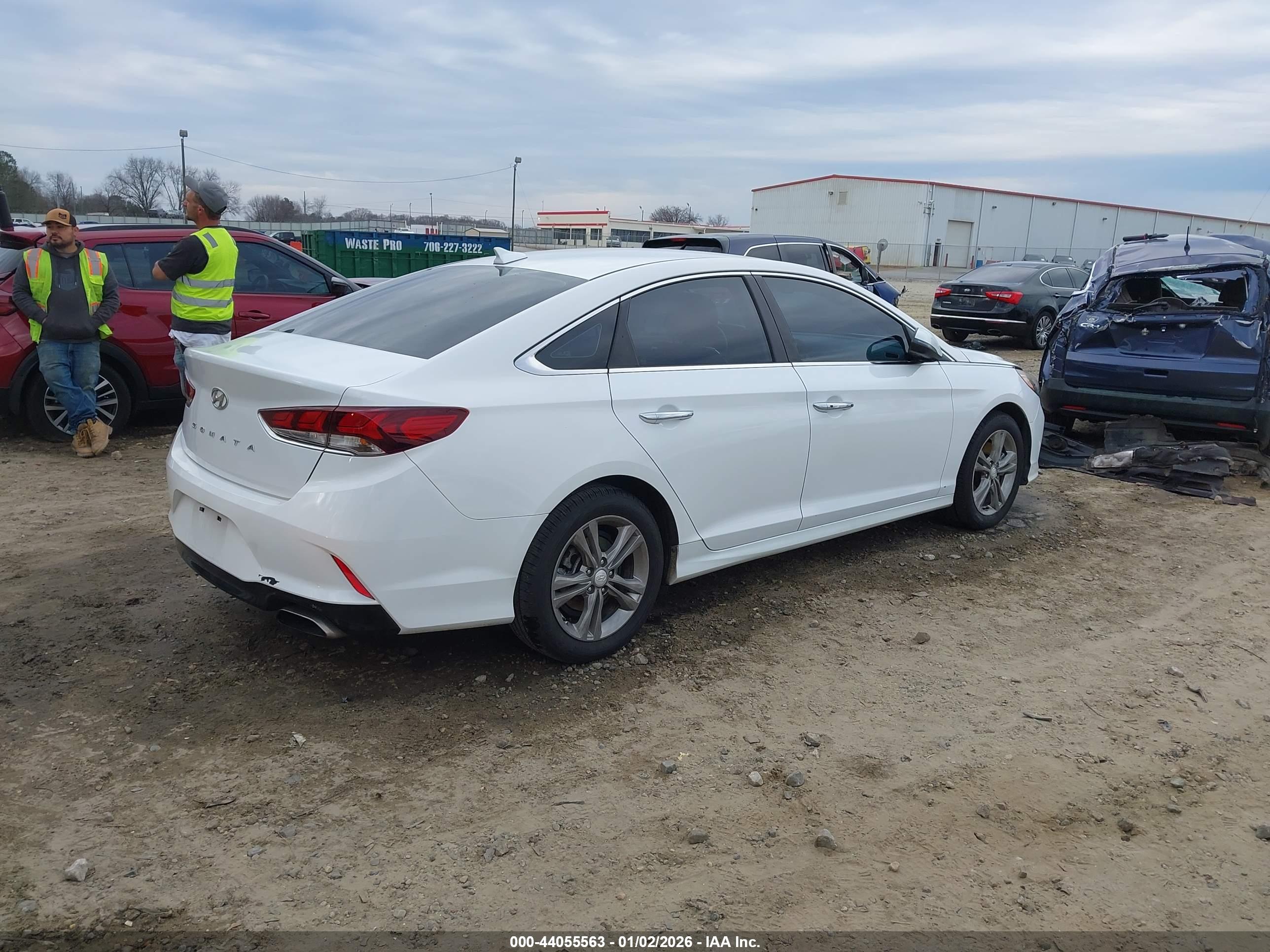 HYUNDAI SONATA image 4