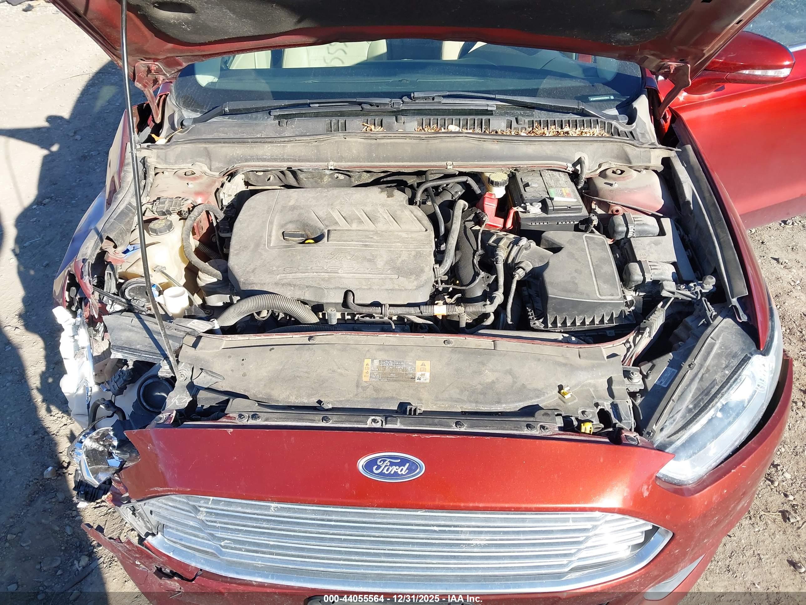 FORD FUSION image 10