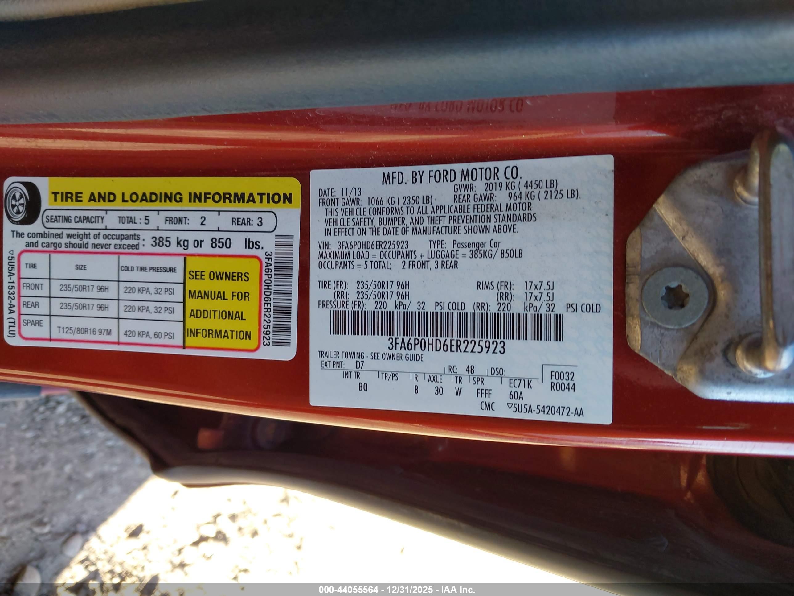 FORD FUSION image 9