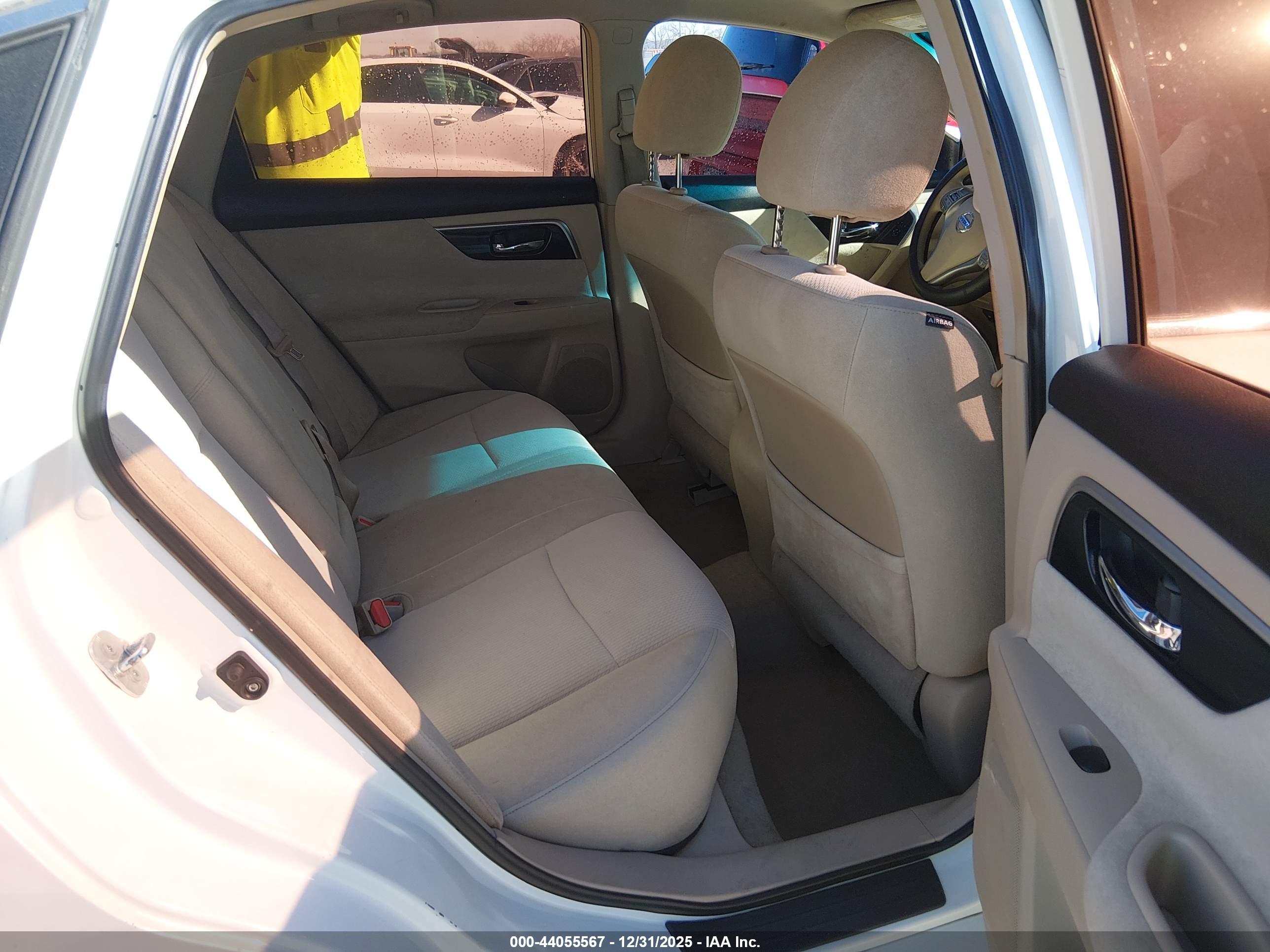 NISSAN ALTIMA image 8