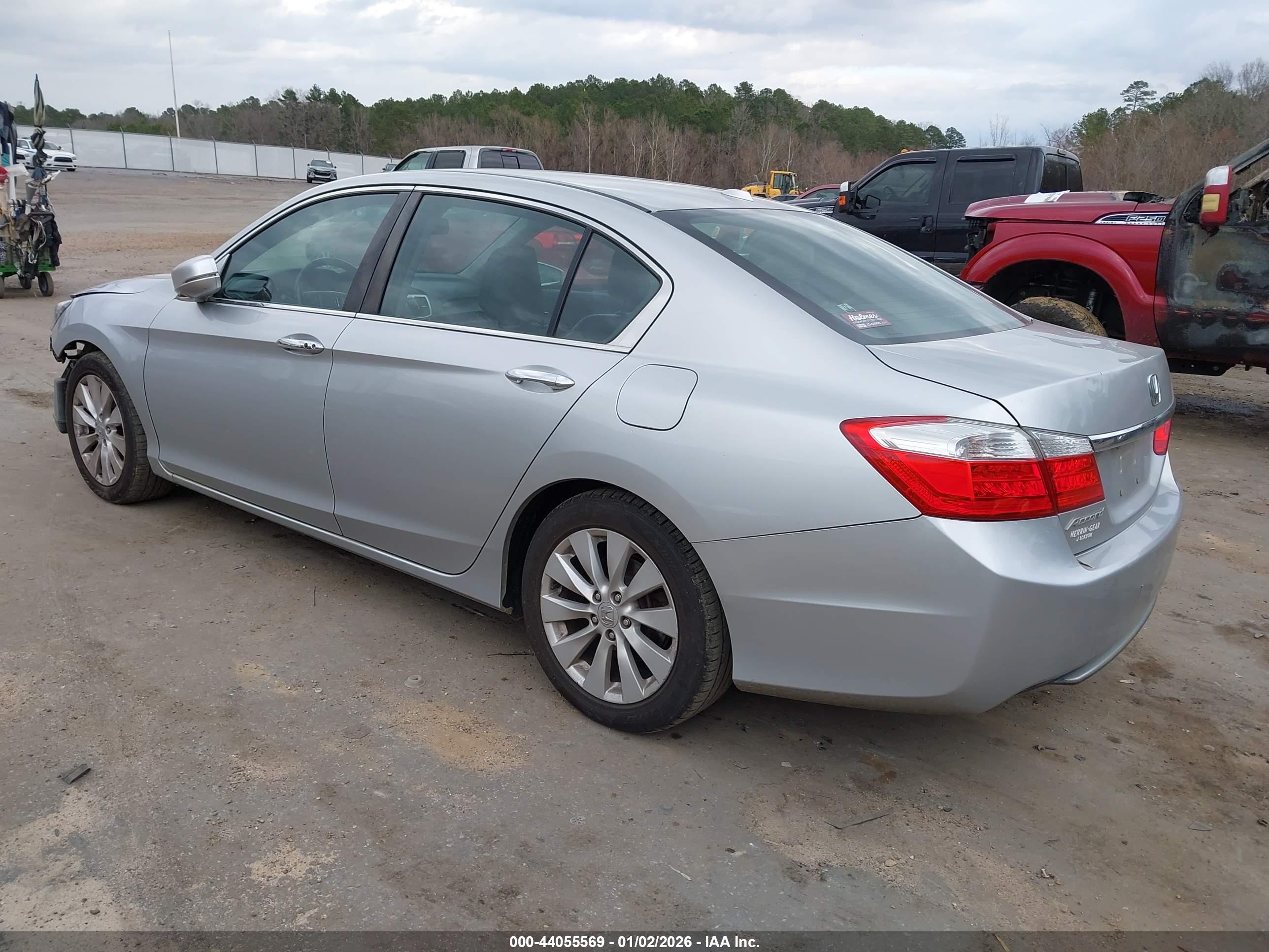HONDA ACCORD image 3