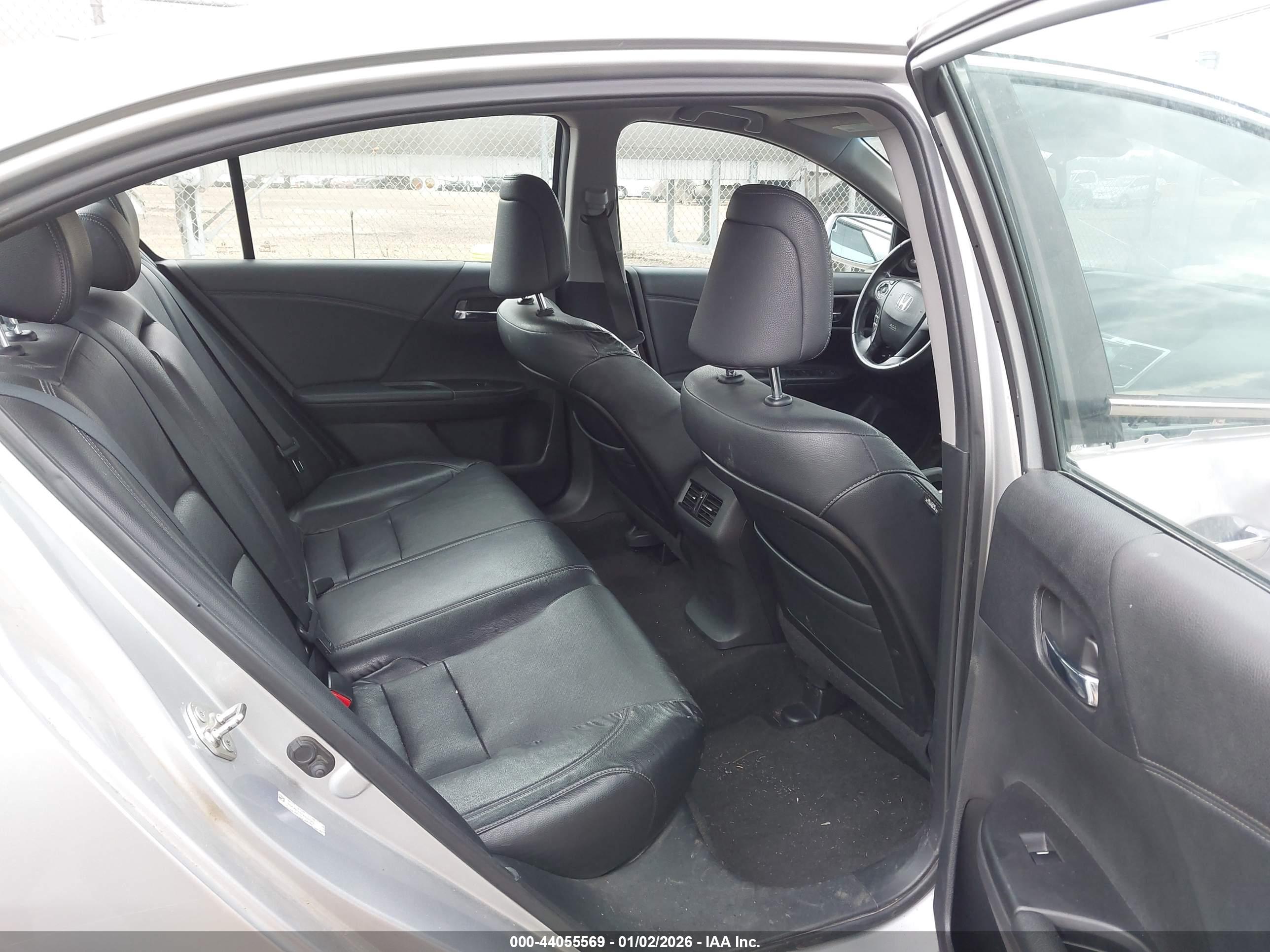 HONDA ACCORD image 8