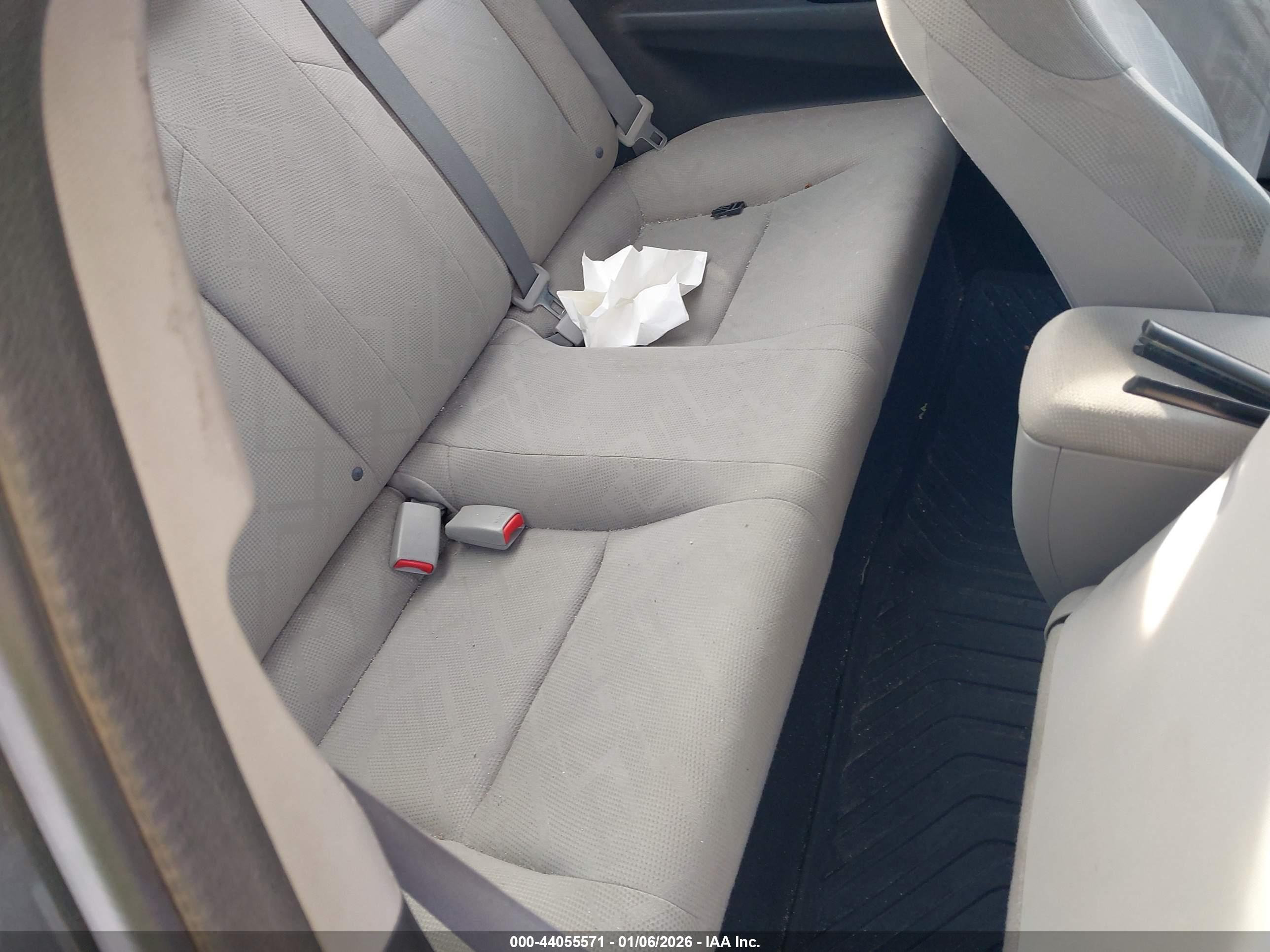 HONDA CIVIC image 8