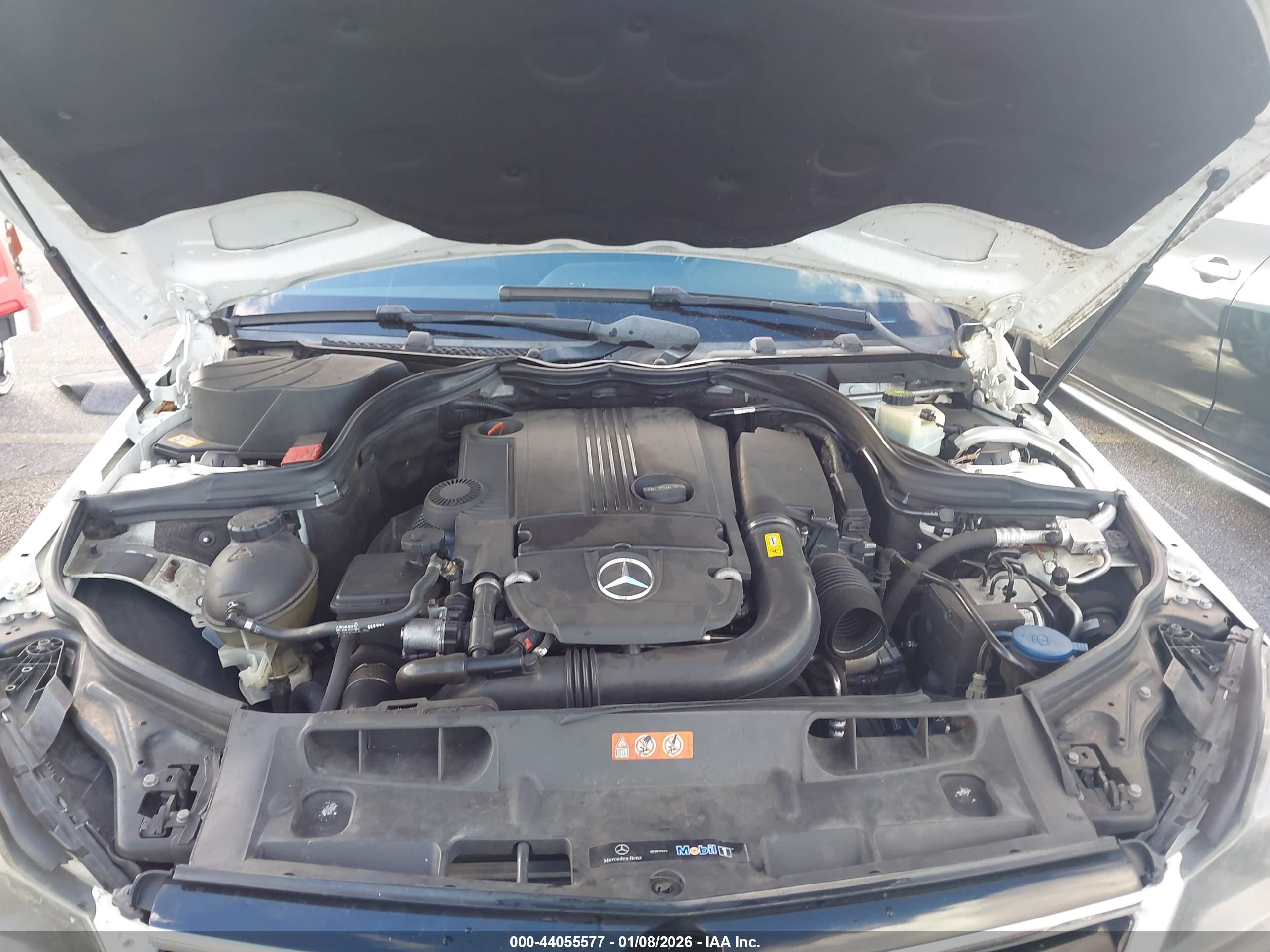 MERCEDES-BENZ C image 10