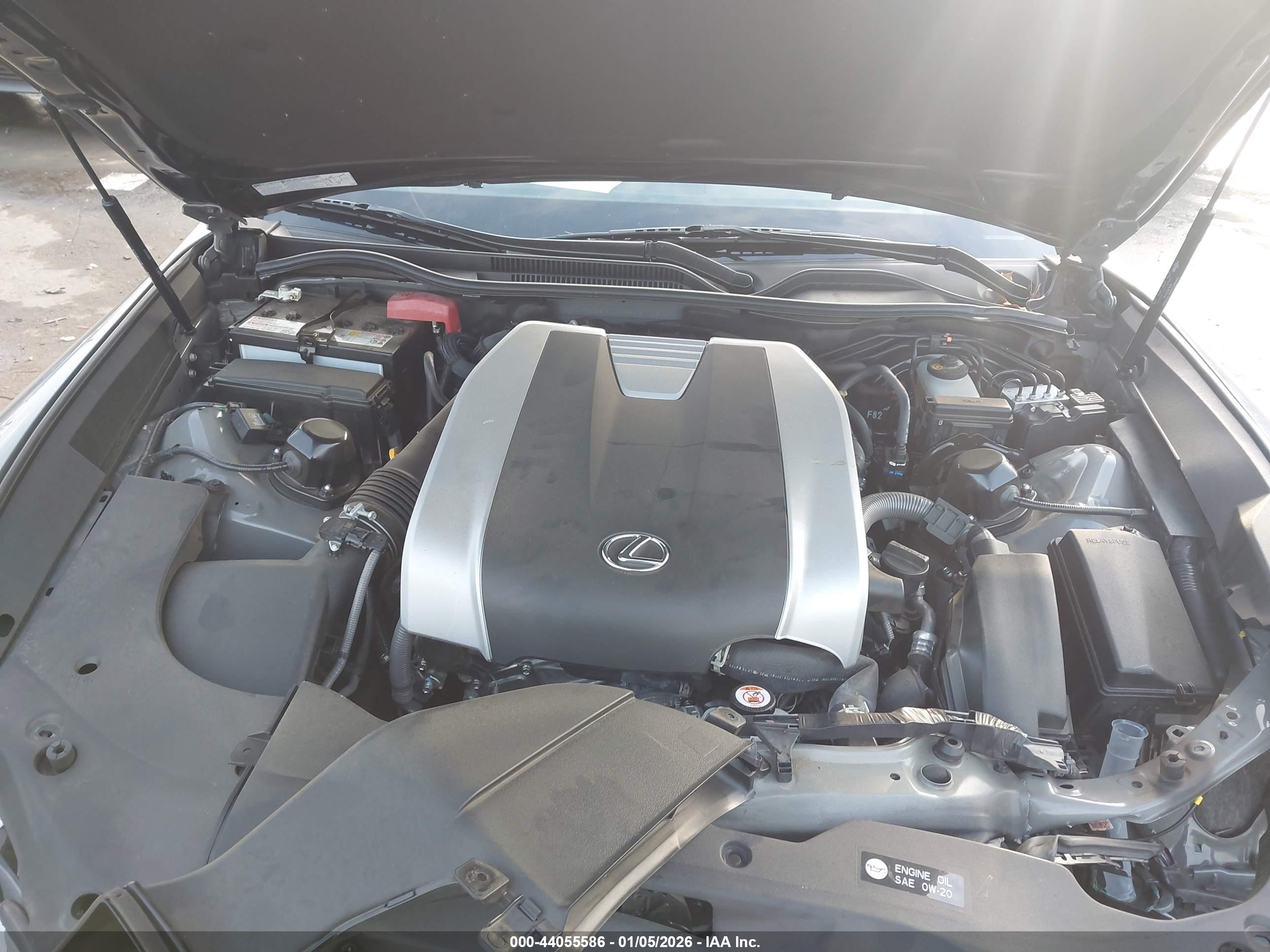LEXUS RC image 10
