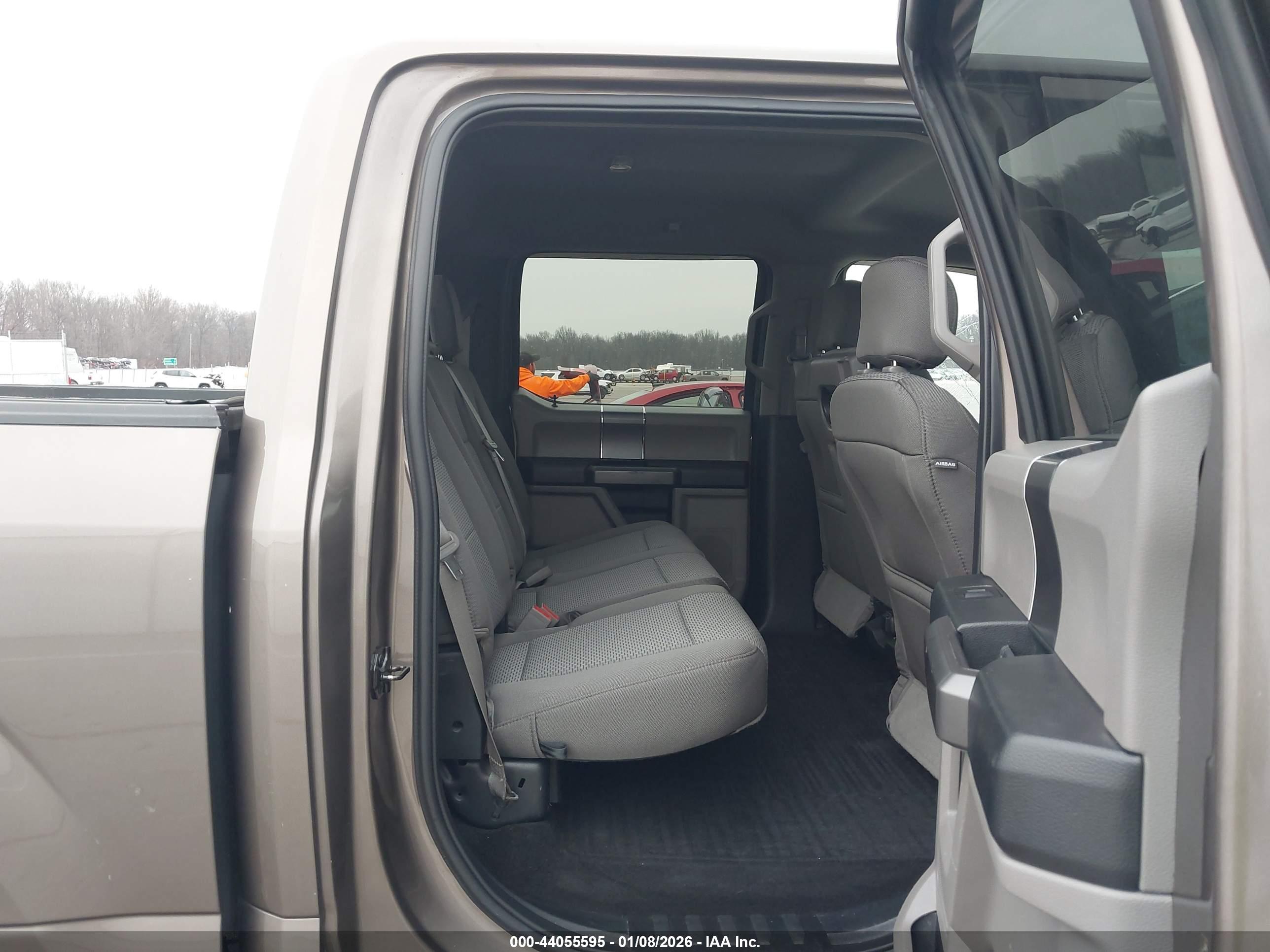 FORD F-150 image 8