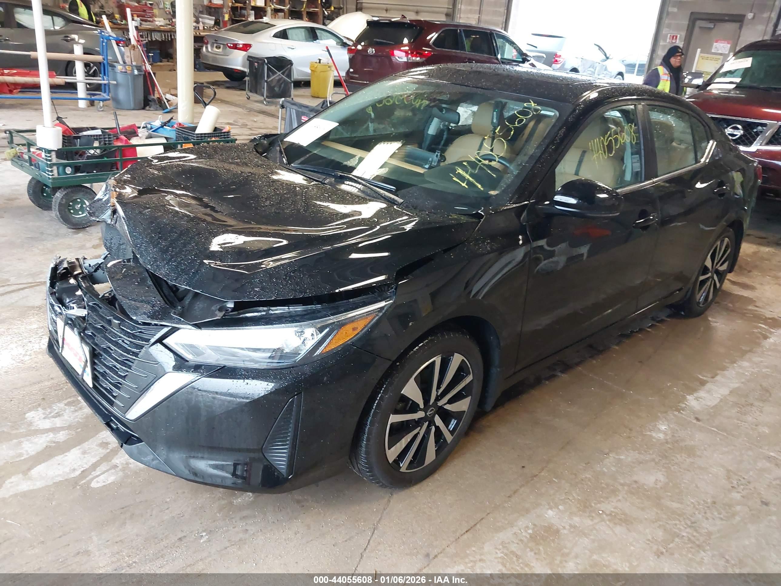 NISSAN SENTRA image 2